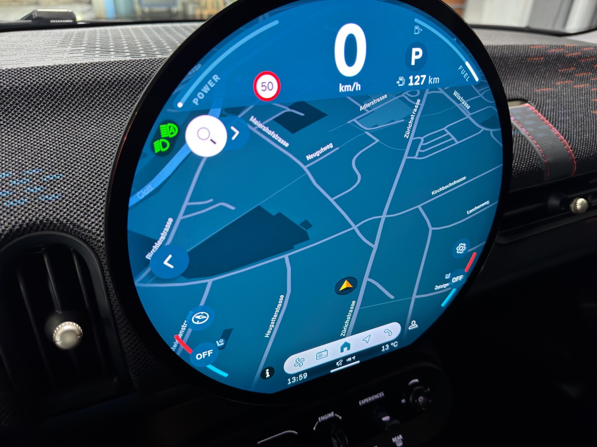 MINI Cooper S DKG "Pano-Head-Up-RF.-Kamera-Harman Kardon"-image-16