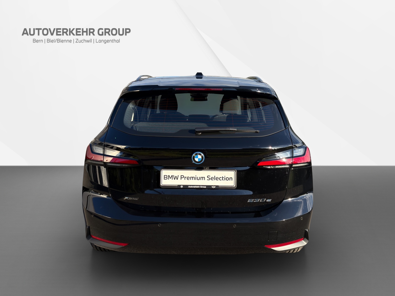 BMW 230e xDrive Active Tourer-image-4