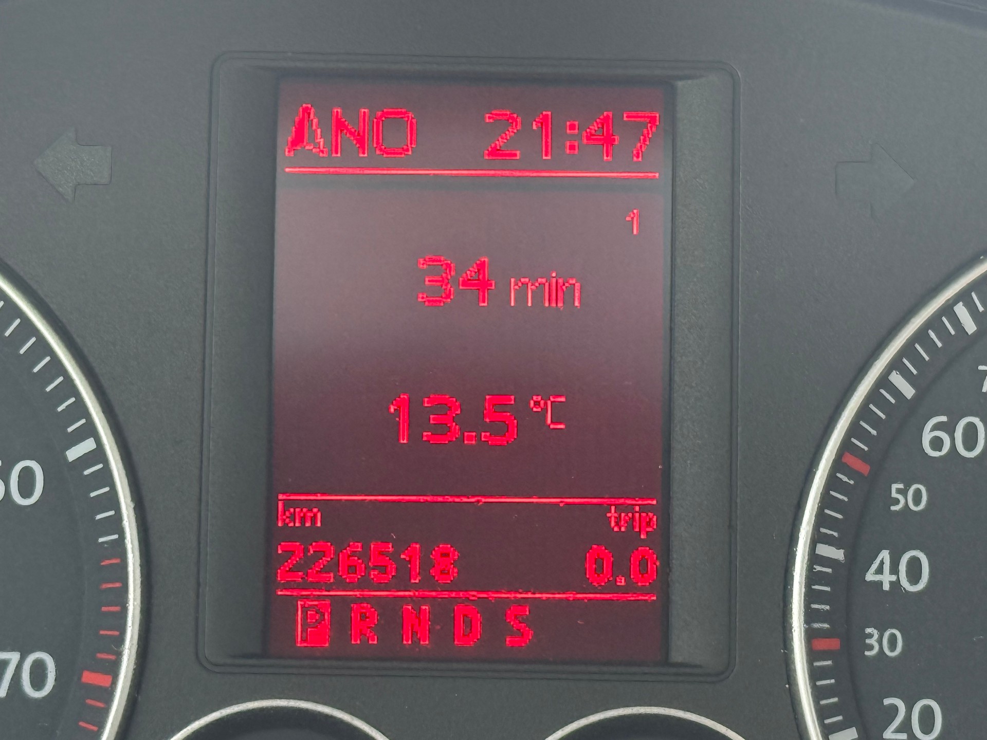 VW Eos 2.0 FSI Turbo-image-15