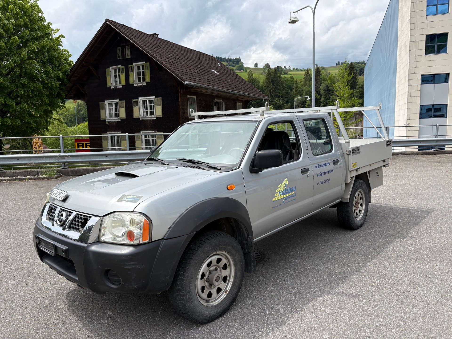 NISSAN Double Cab Challenge 2.5 Di 4x4-image-1