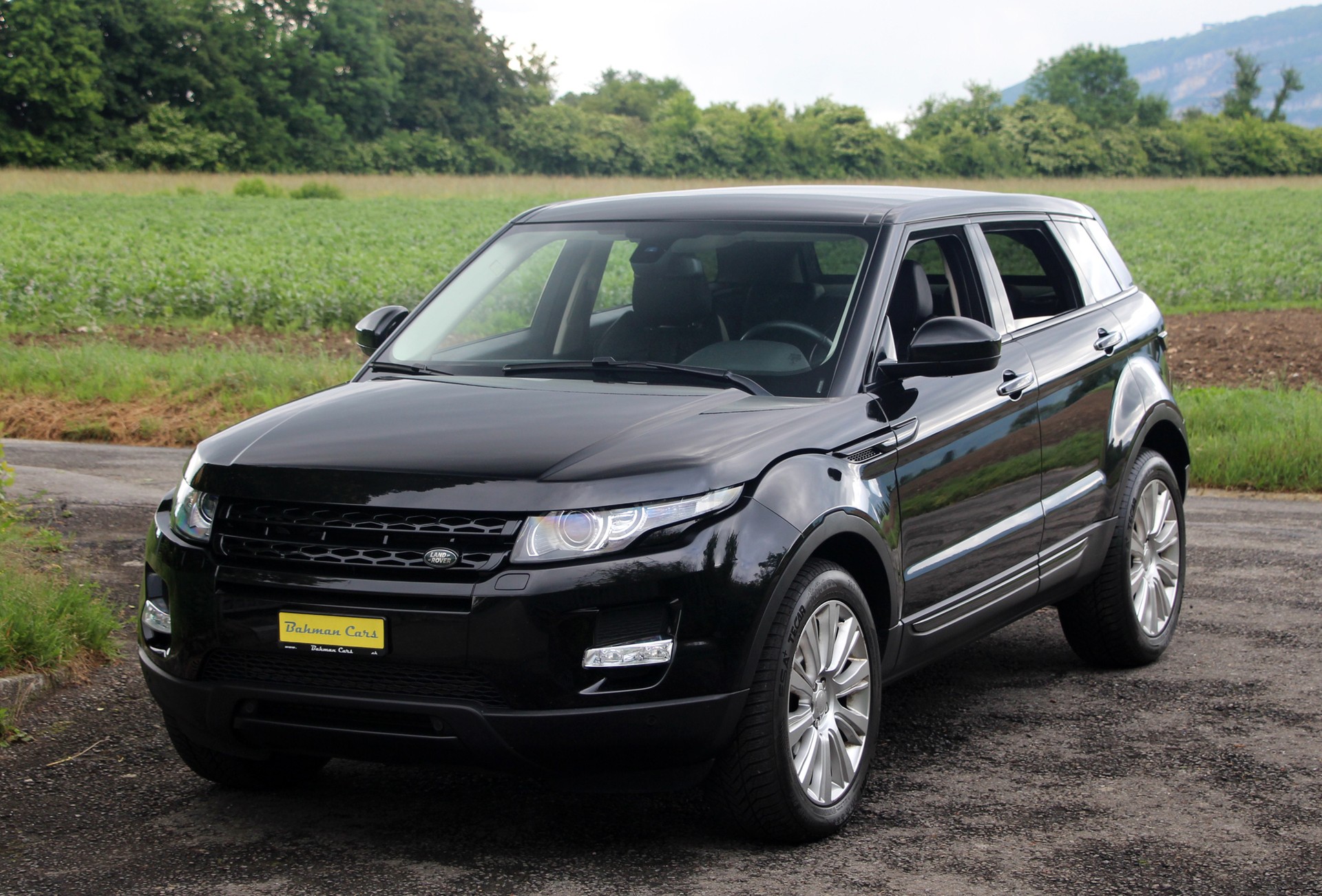 LAND ROVER Range Rover Evoque 2.0 Si4 Prestige AT9-image-4