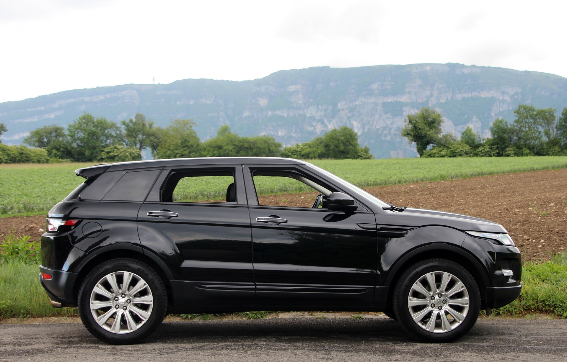 LAND ROVER Range Rover Evoque 2.0 Si4 Prestige AT9-image-19