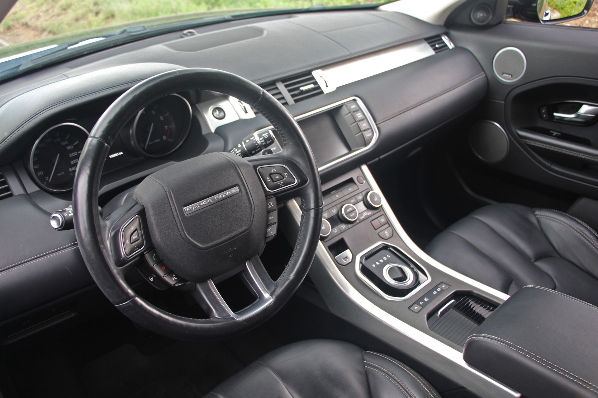 LAND ROVER Range Rover Evoque 2.0 Si4 Prestige AT9-image-6