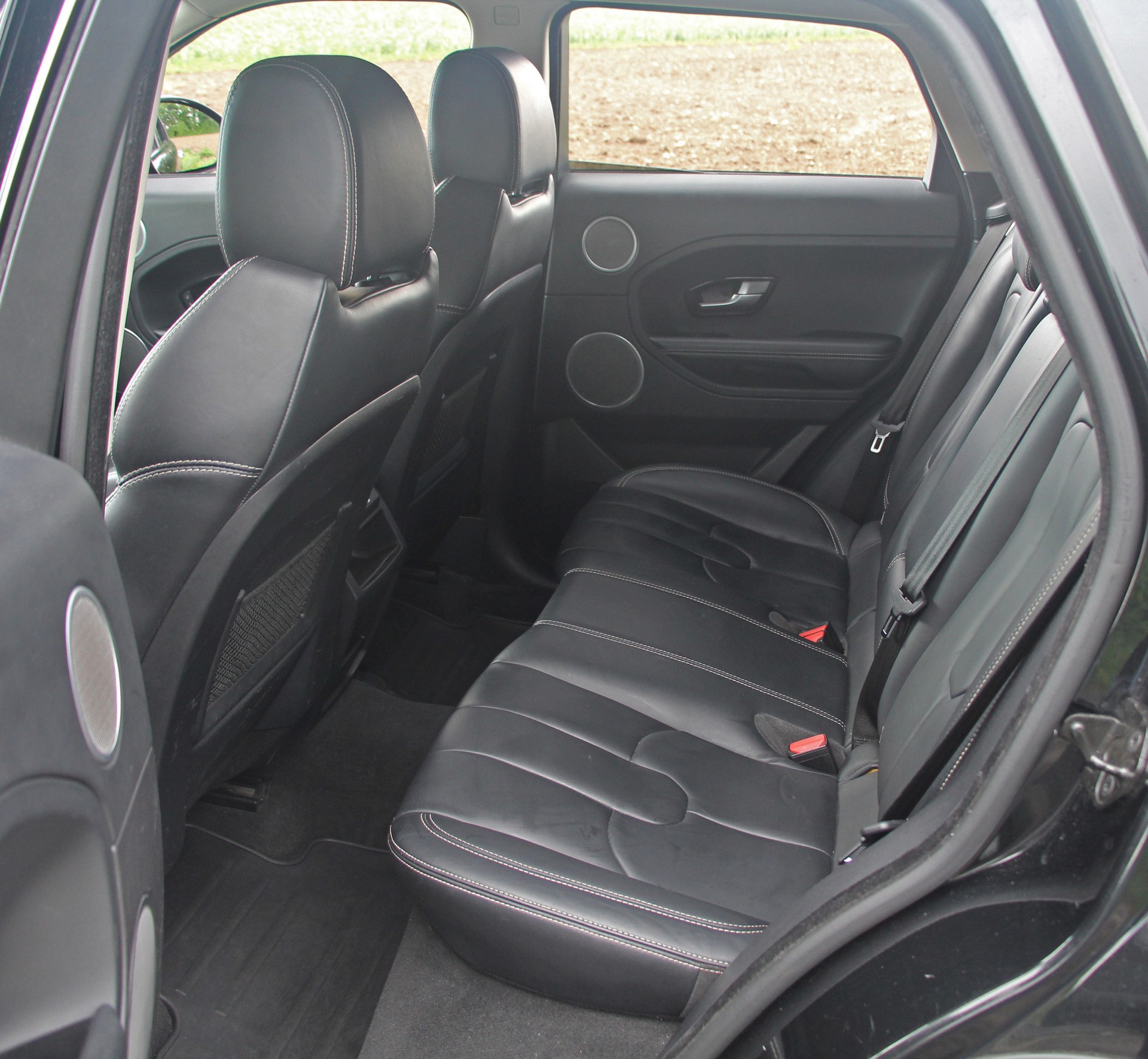 LAND ROVER Range Rover Evoque 2.0 Si4 Prestige AT9-image-8