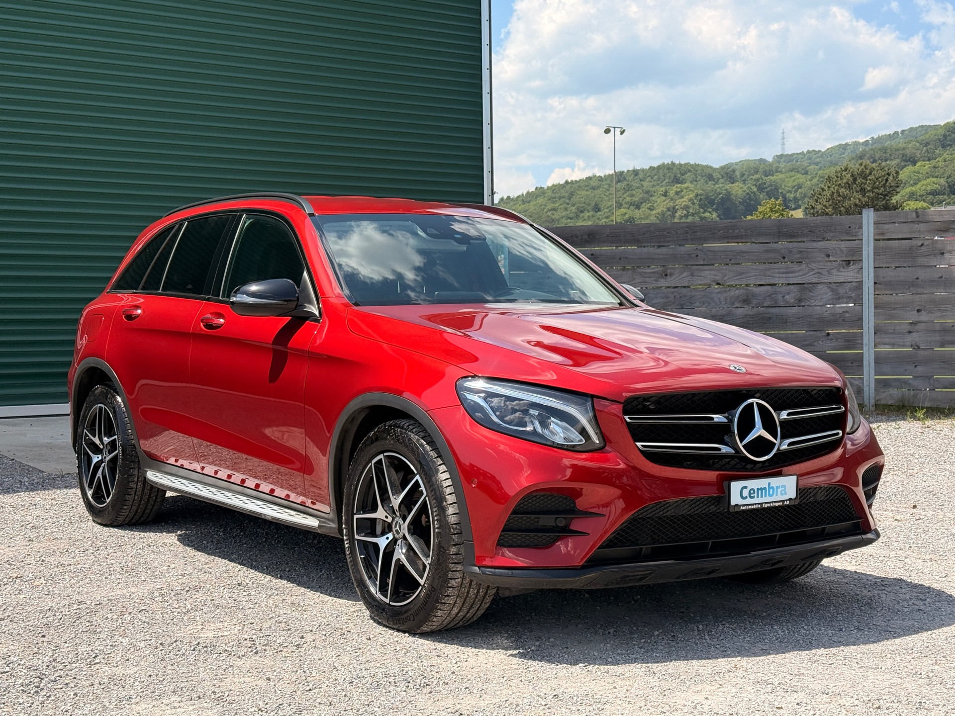 MERCEDES-BENZ GLC 250 Runout Edition 4Matic 9G-Tronic AMG Line-showroom-element-2