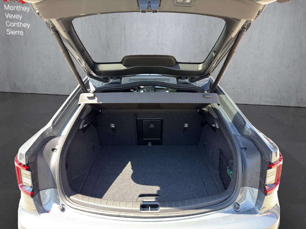 POLESTAR 2 Long Range Dual Motor-image-15