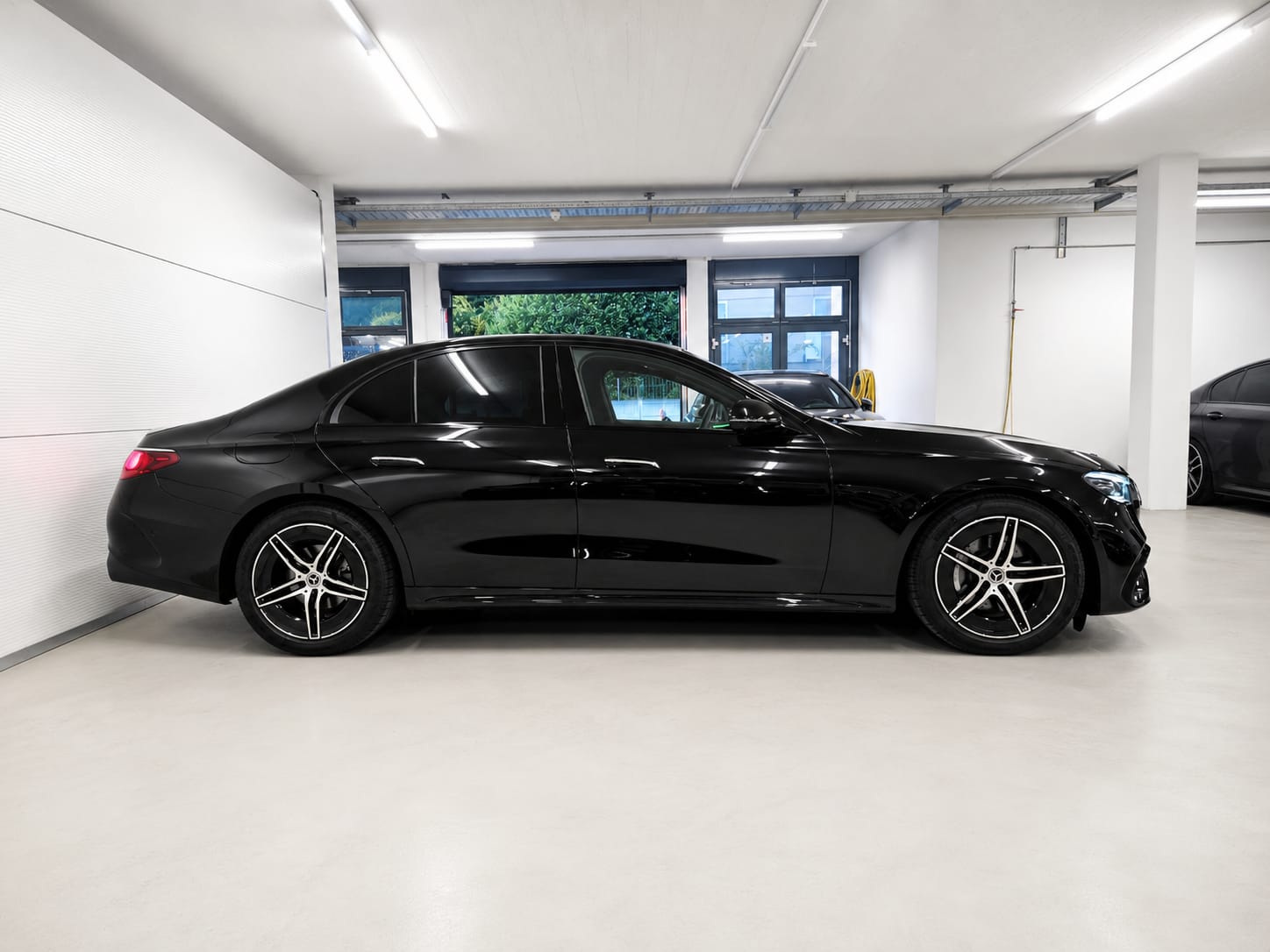 MERCEDES-BENZ E 220 d AMG Line *Fullscreen-Display* *Top Ausstattung* *Leasing ohne Anzahlung ab 770.--image-5