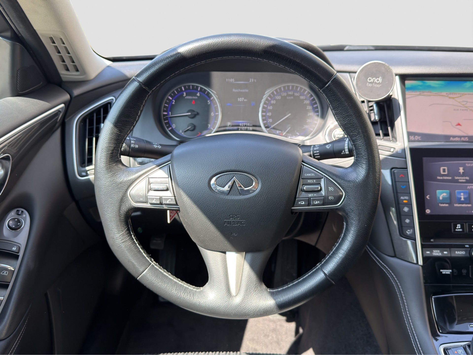 INFINITI Q50 2.2d Premium-image-15