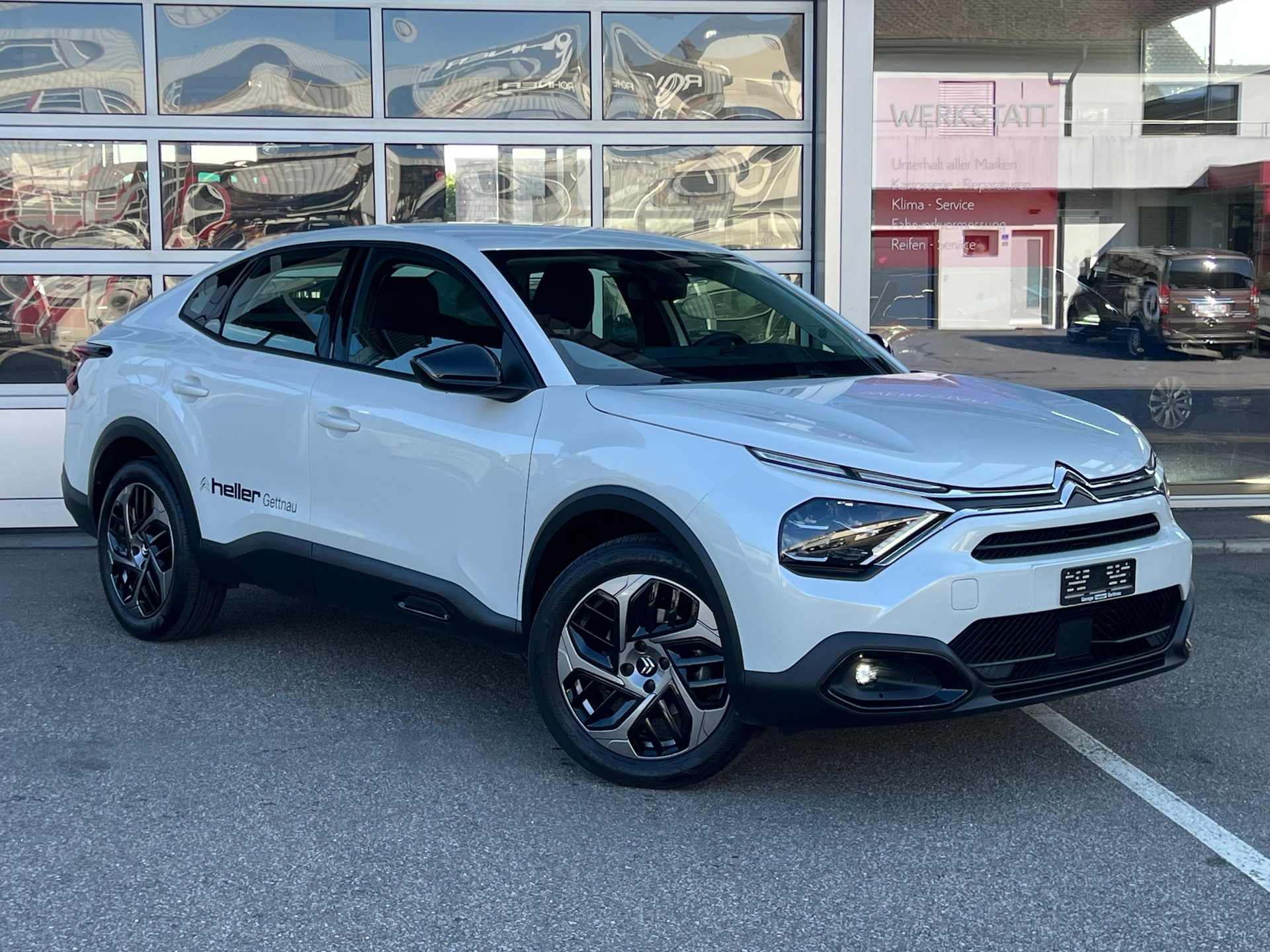 CITROEN C4 X 1.2 PureTech Swiss Edition