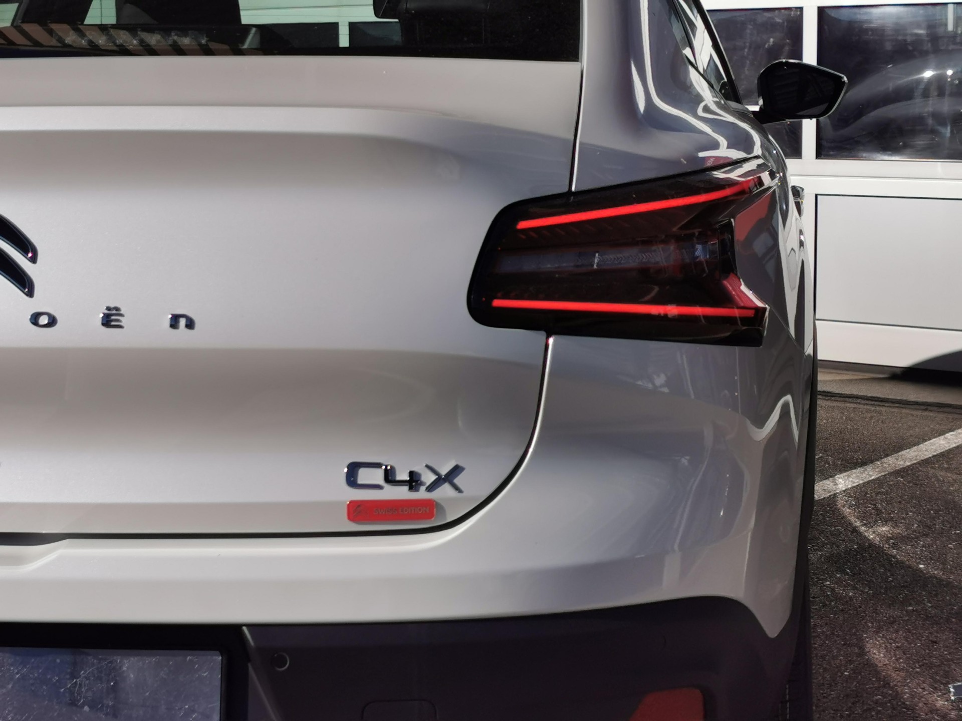 CITROEN C4 X 1.2 PureTech Swiss Edition-showroom-element-3