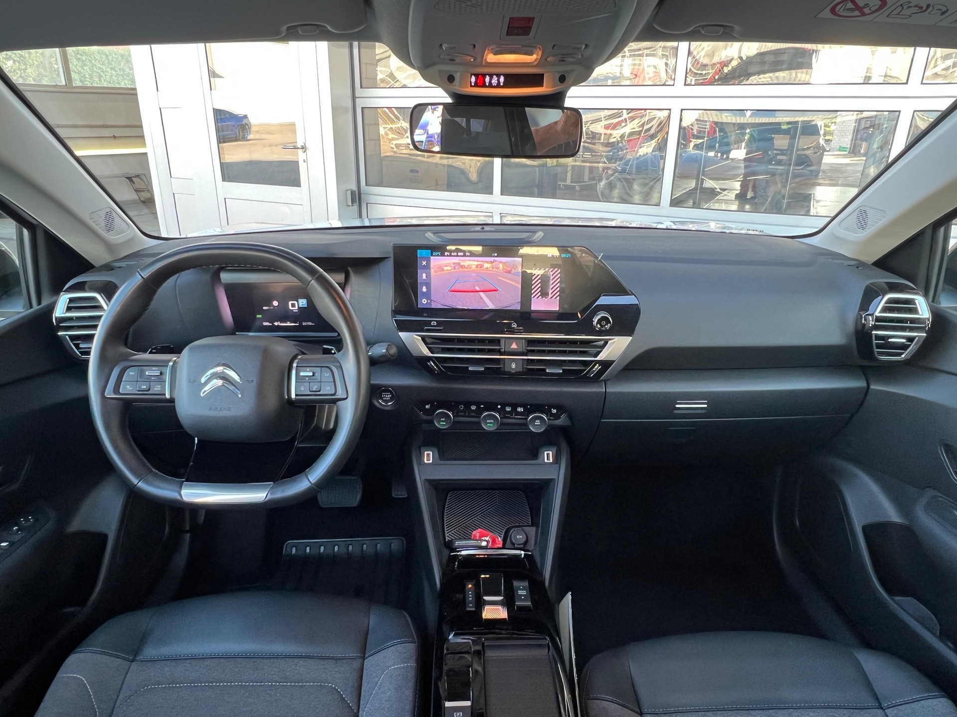 CITROEN C4 X 1.2 PureTech Swiss Edition-image-14