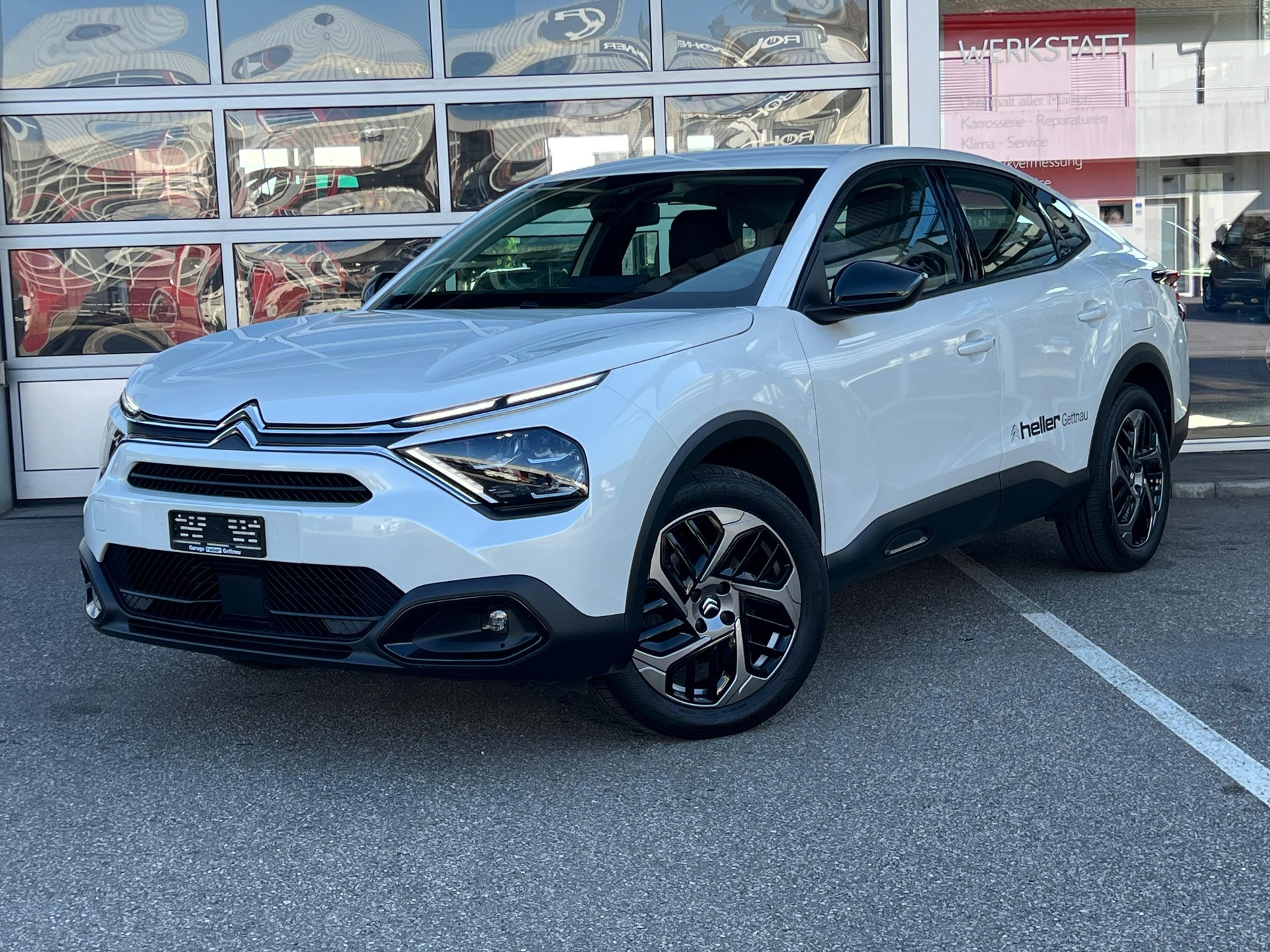 CITROEN C4 X 1.2 PureTech Swiss Edition-showroom-element-2