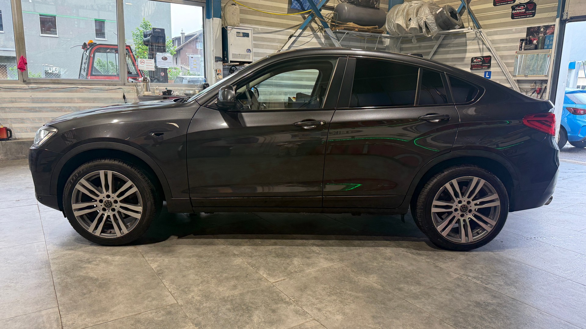 BMW X4 xDrive 28i xLine Steptronic-image-8