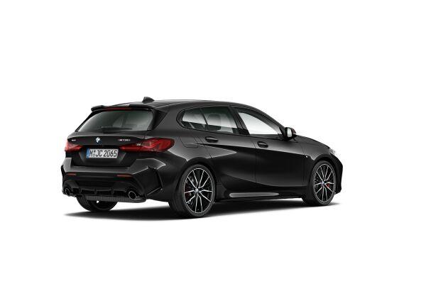 BMW M135i M Sport Pro xDrive F40 (CH)-showroom-element-1
