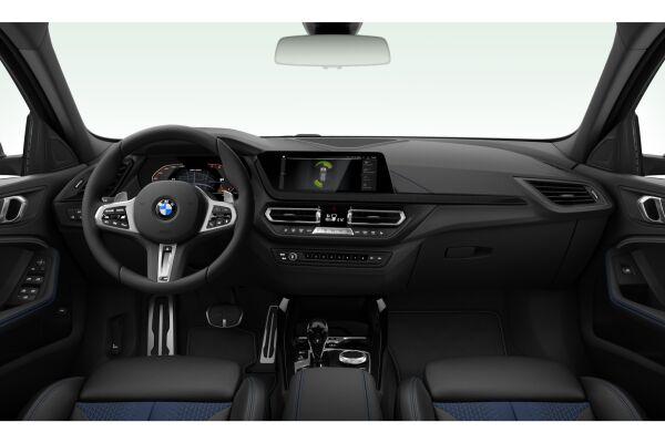 BMW M135i M Sport Pro xDrive F40 (CH)-showroom-element-3