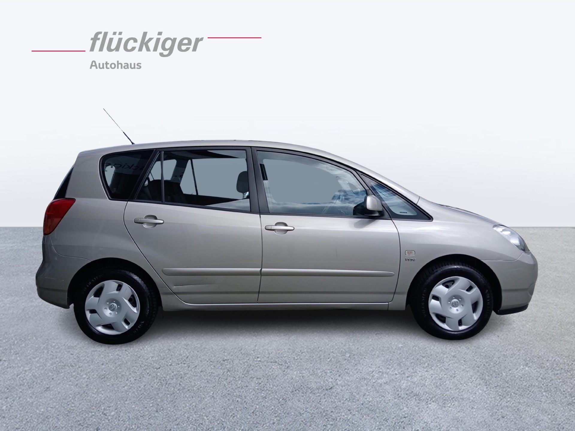 TOYOTA Corolla Verso 1.6 VVT-i Linea Terra Family-image-5