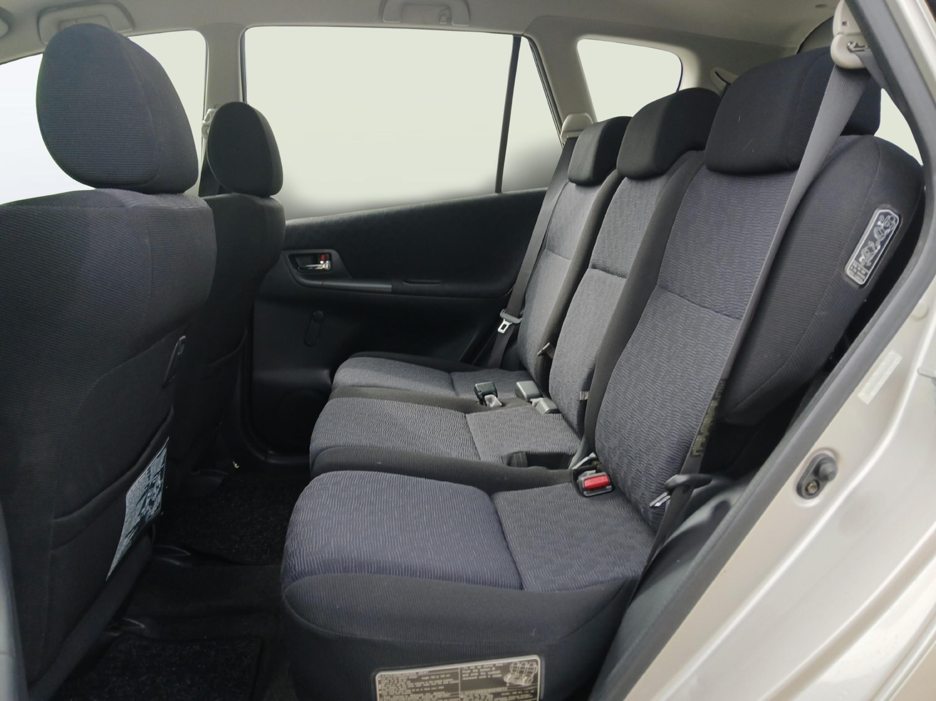 TOYOTA Corolla Verso 1.6 VVT-i Linea Terra Family-image-9