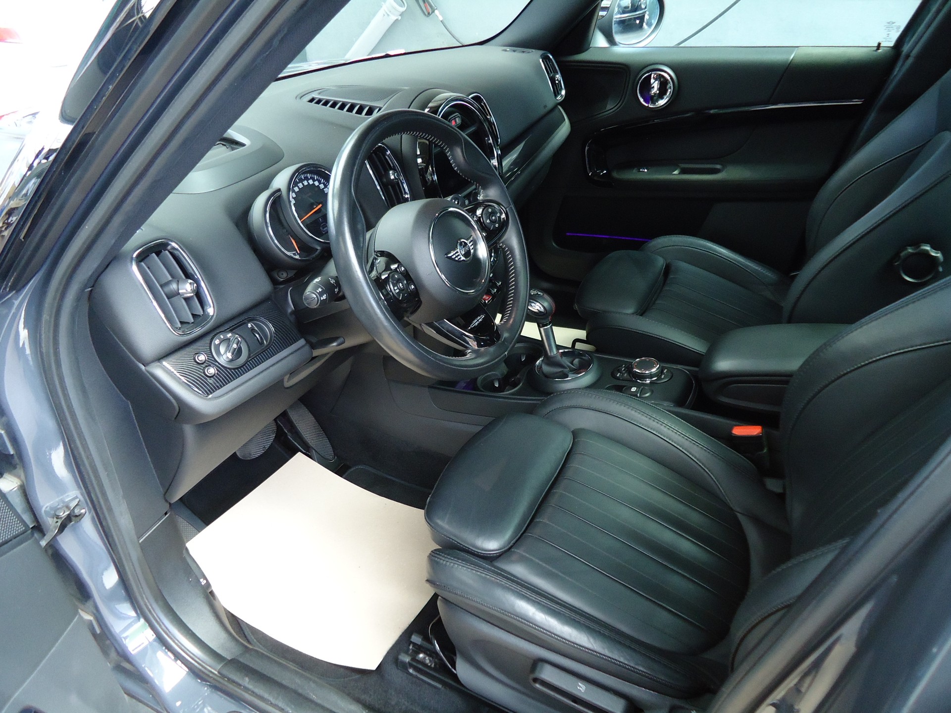 MINI Countryman Cooper S ALL4 Steptronic-image-4