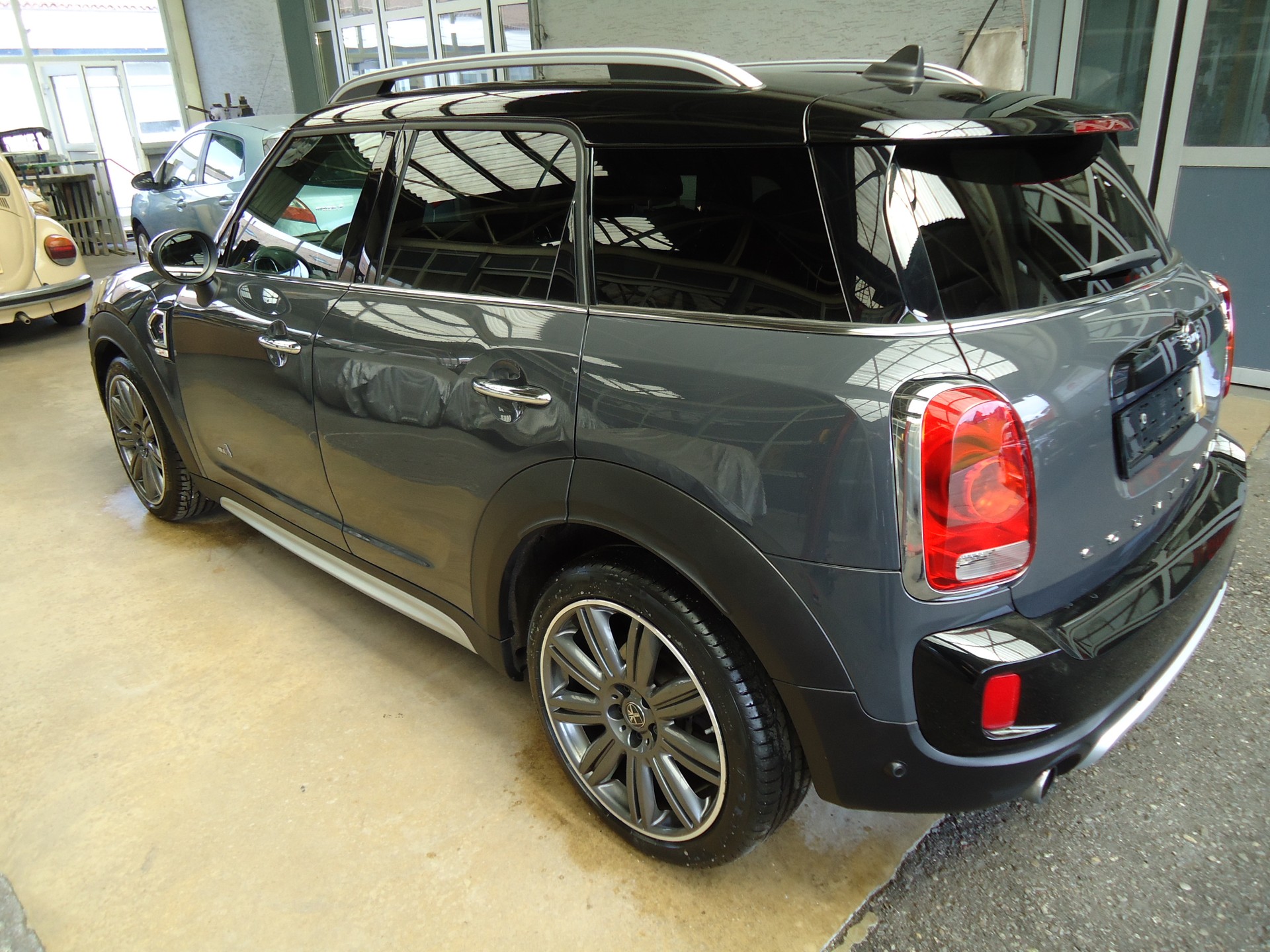 MINI Countryman Cooper S ALL4 Steptronic-image-2