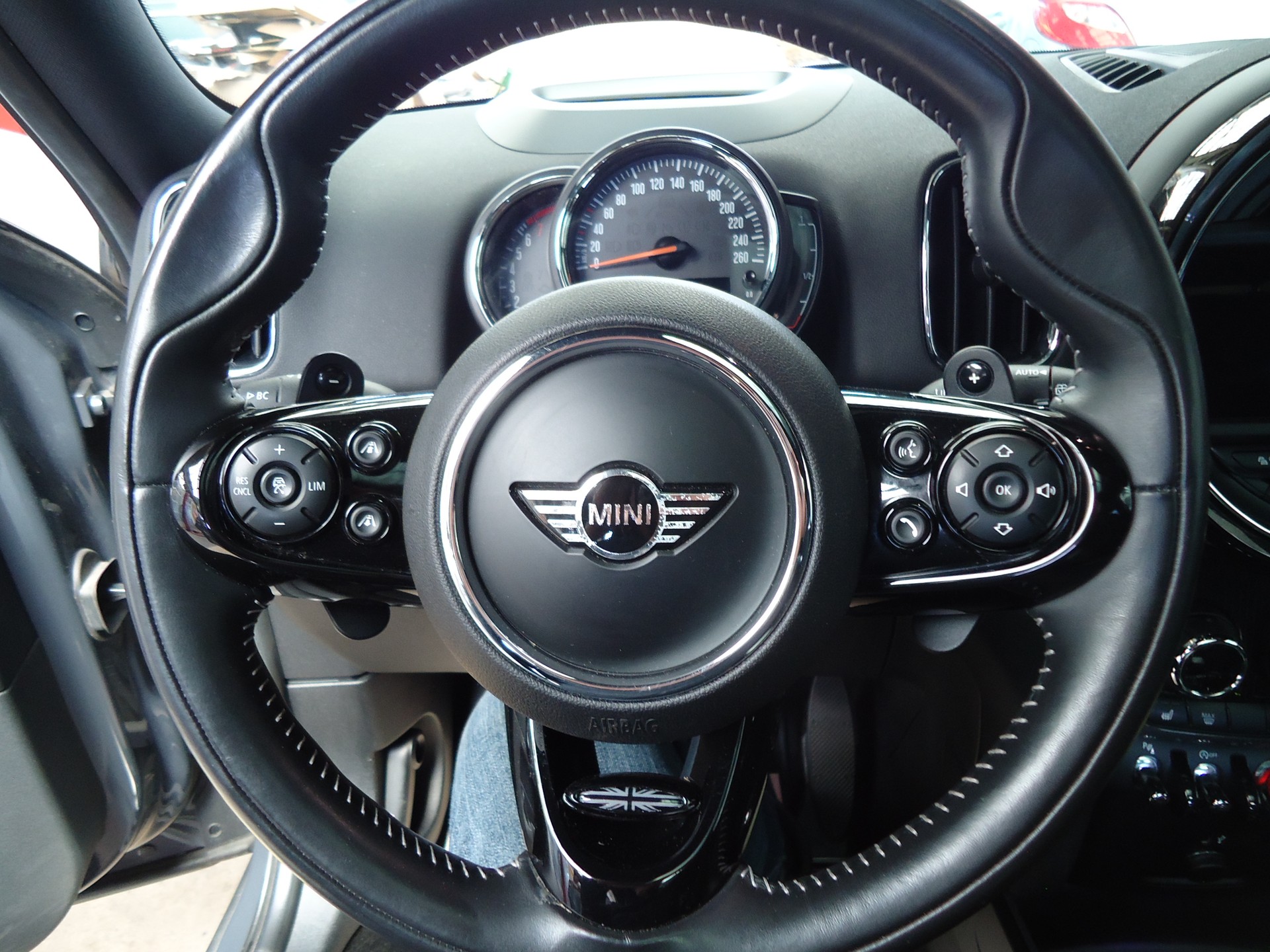 MINI Countryman Cooper S ALL4 Steptronic-image-9