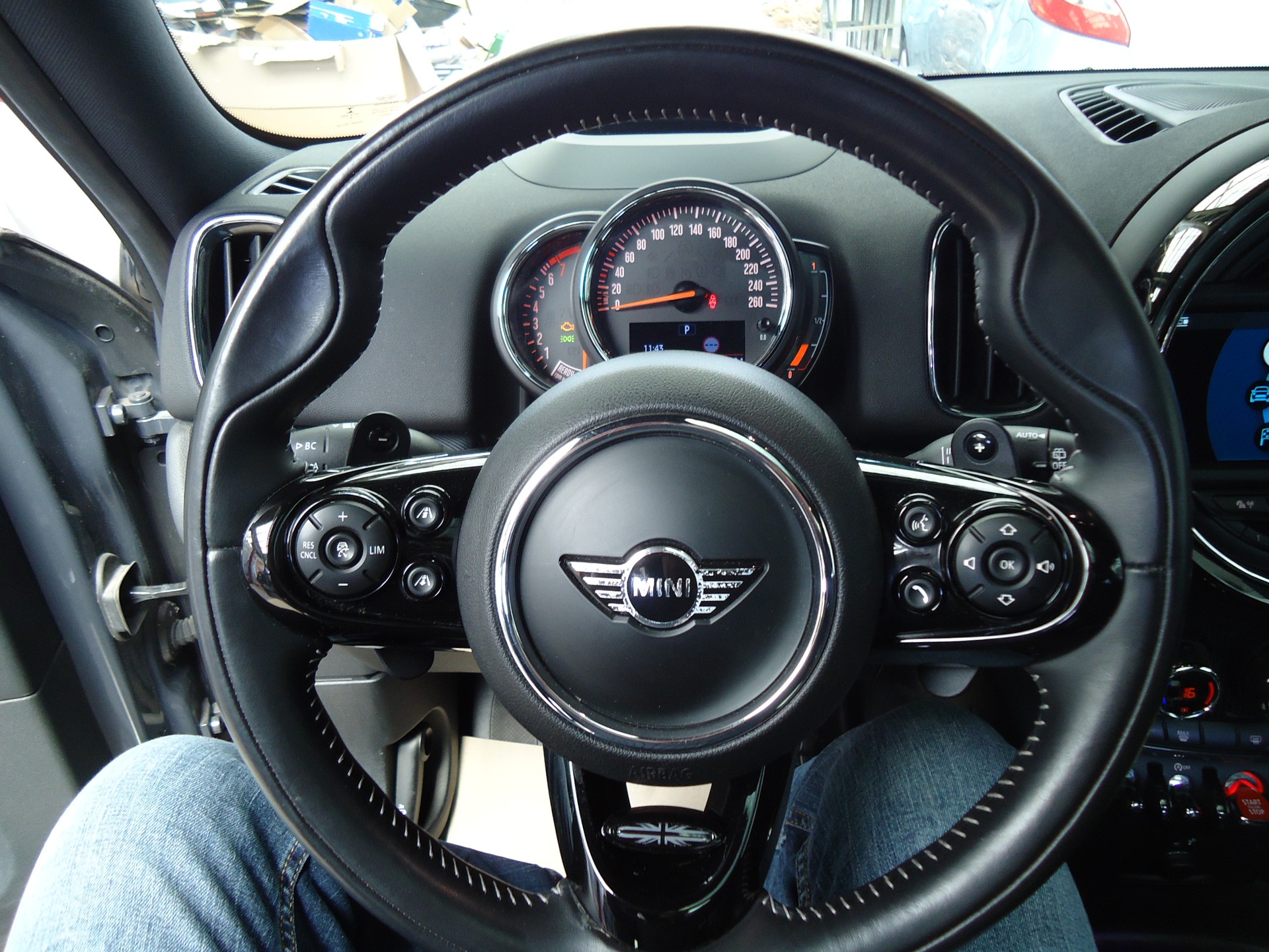 MINI Countryman Cooper S ALL4 Steptronic-image-10