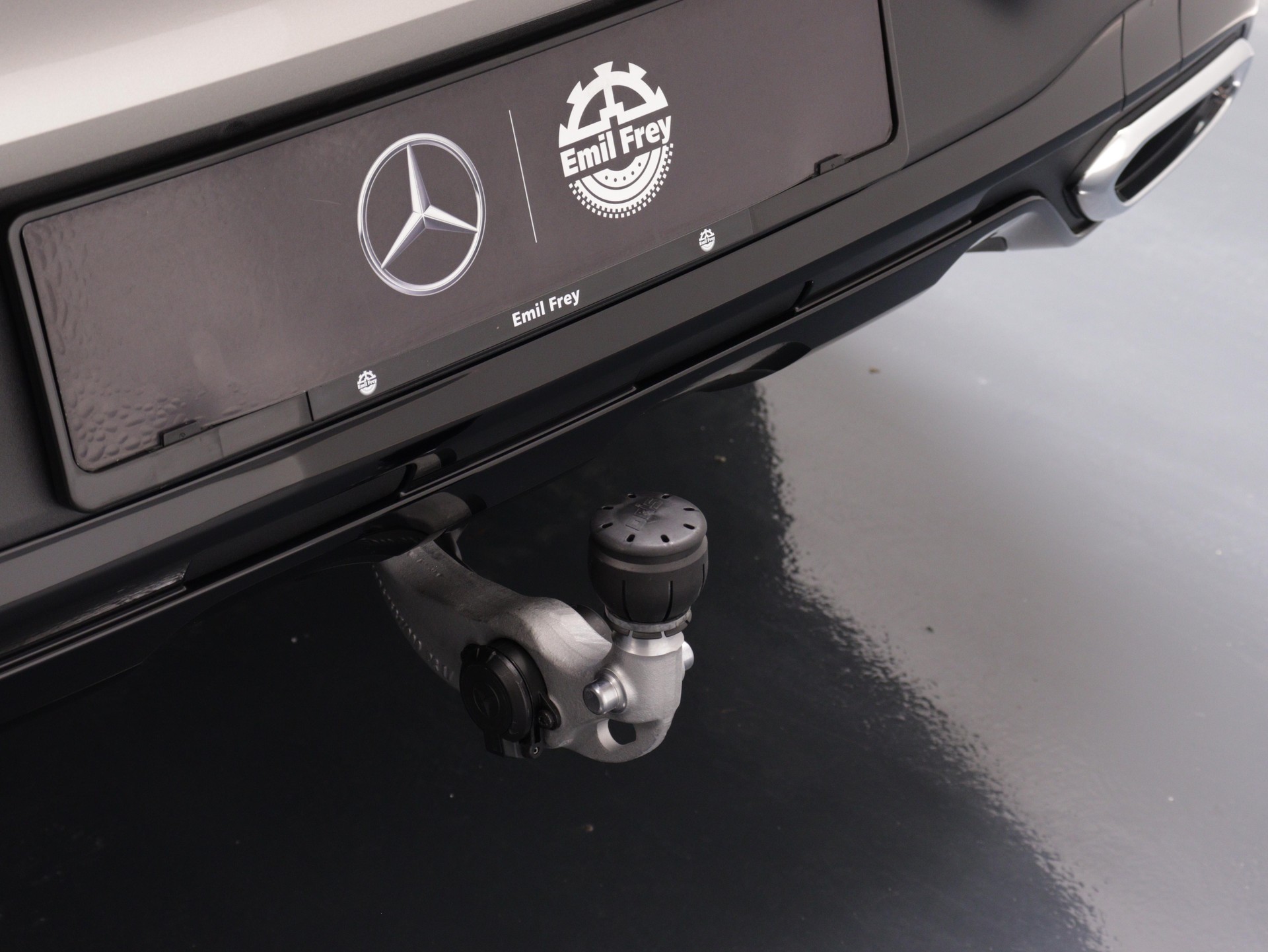MERCEDES-BENZ GLC 220 d AMG Line 4matic Coupé-image-14