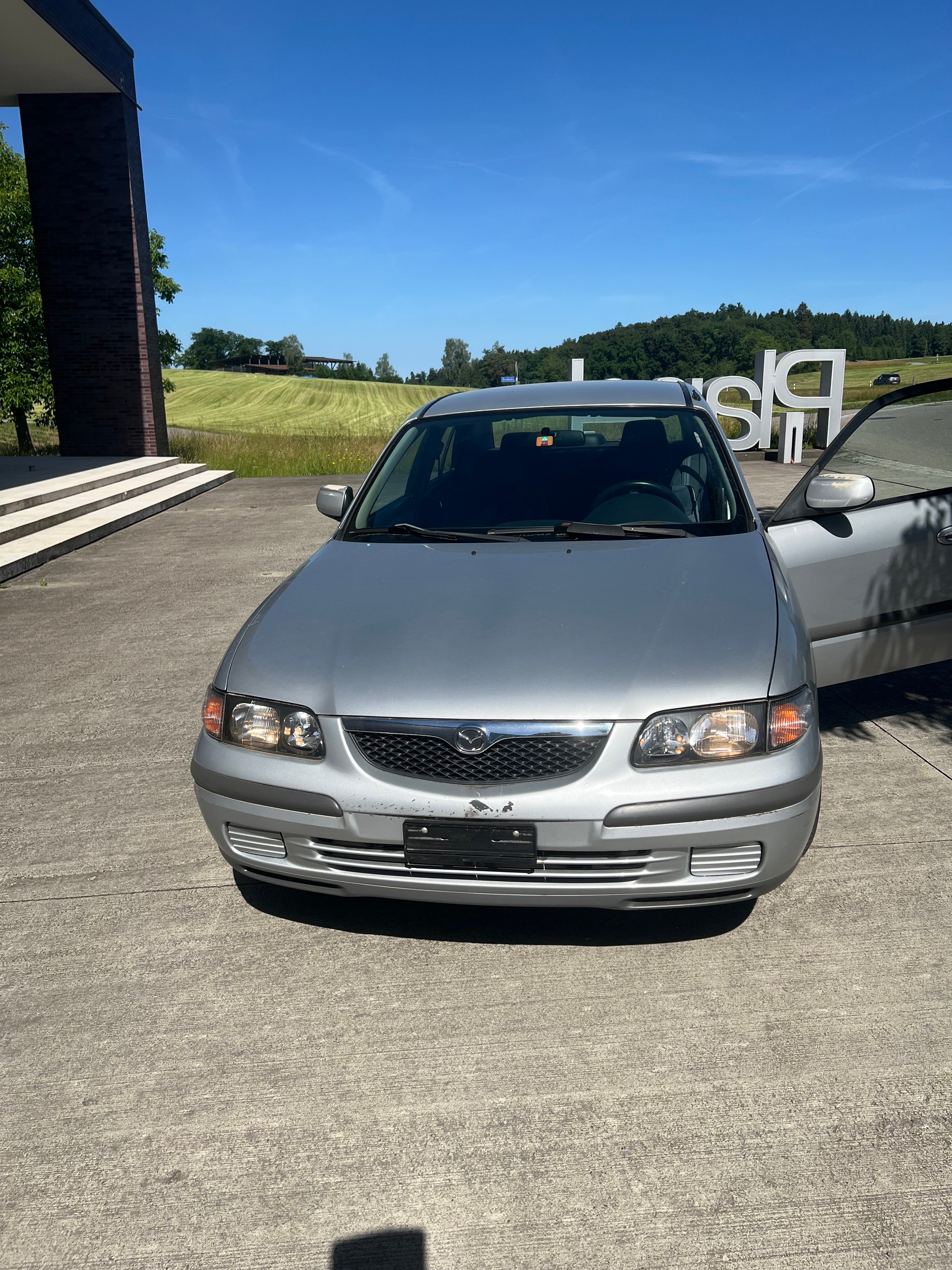MAZDA 626 2.0i-16V