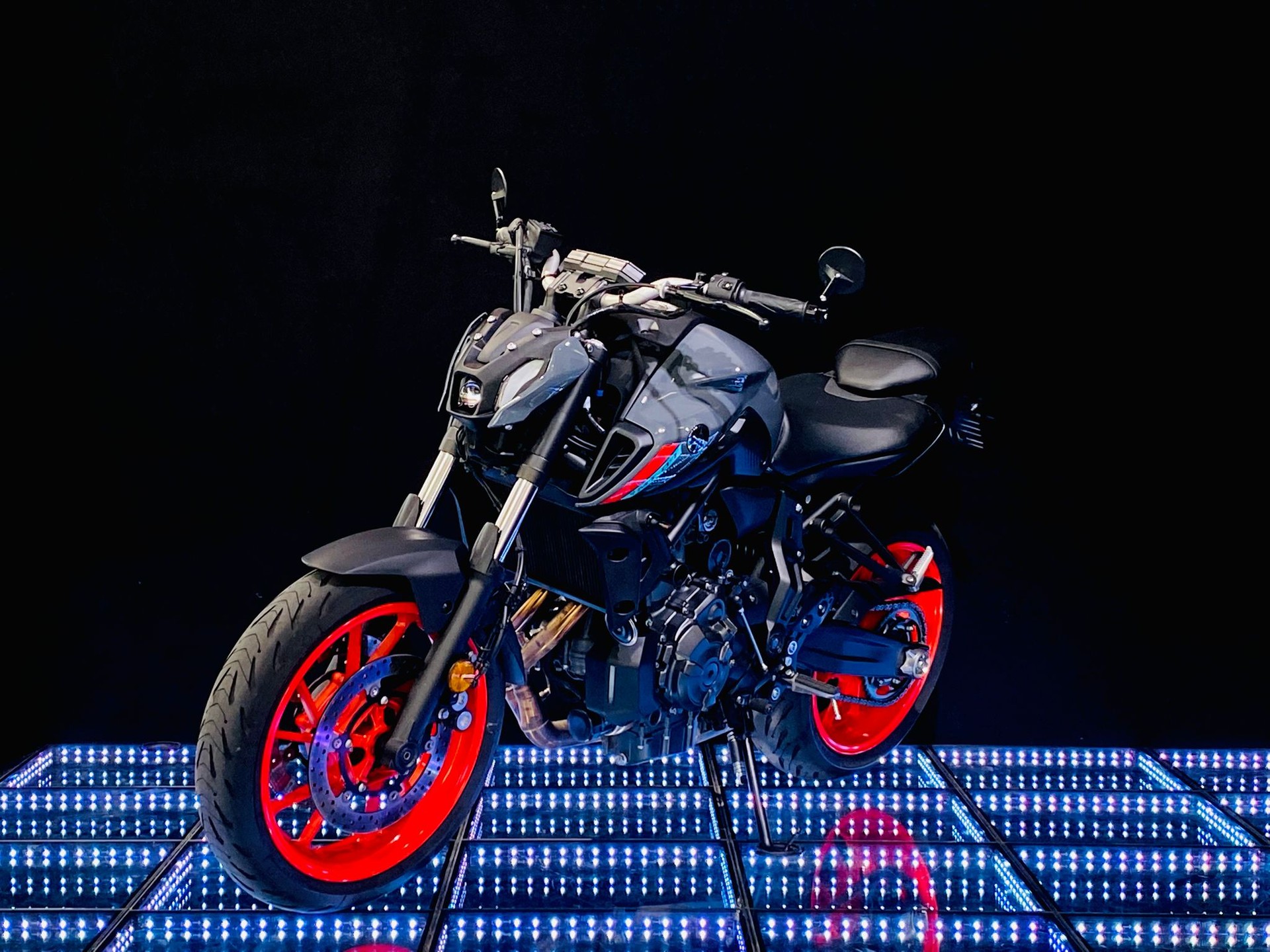 YAMAHA MT-07 (35KW)-image-1