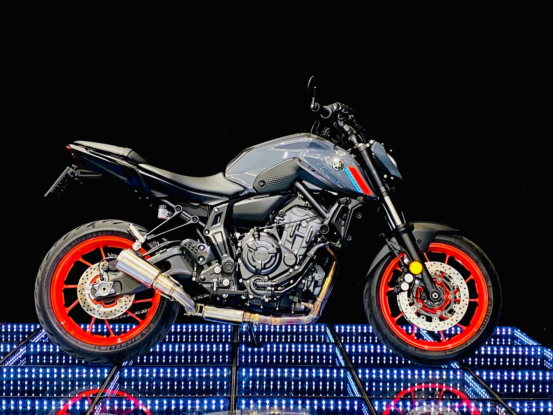 YAMAHA MT-07 (35KW)-image-2