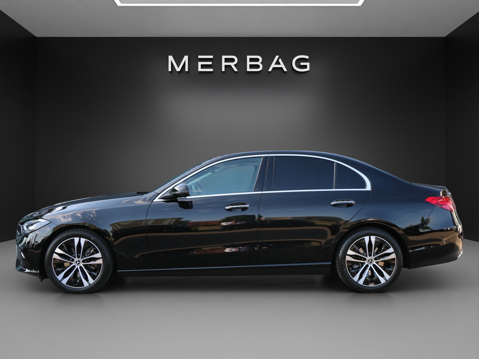 MERCEDES-BENZ C 220 d 4MATIC Limousine Swiss Star-image-1