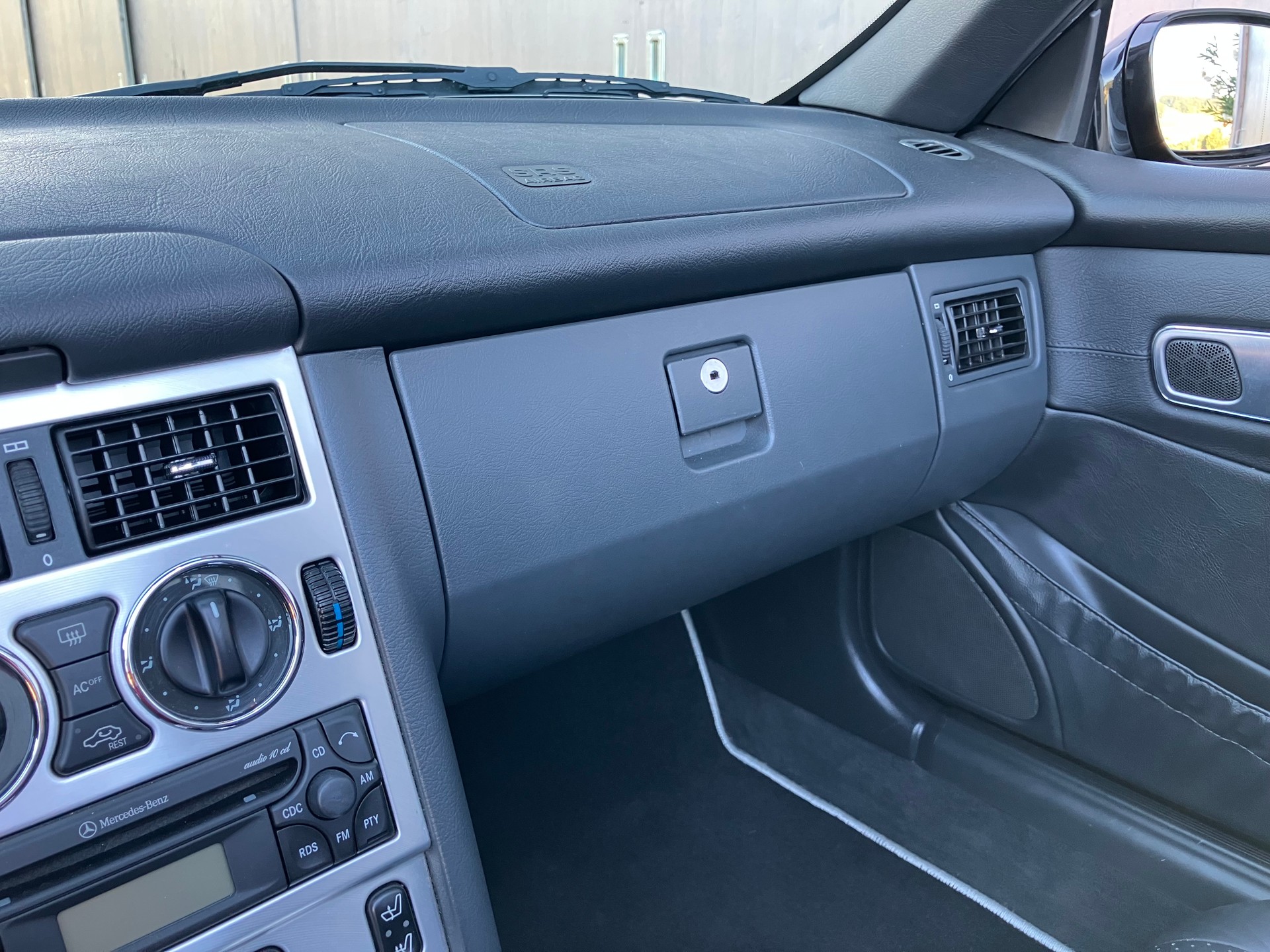 MERCEDES-BENZ SLK 200 Kompressor-image-8