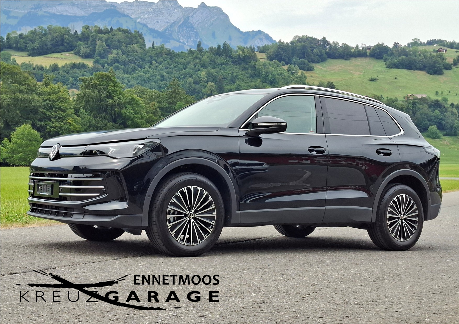VW Tiguan 2.0 TSI DSG Elegance 4Motion *Panormadach+Anhängerkupplung*-image-1