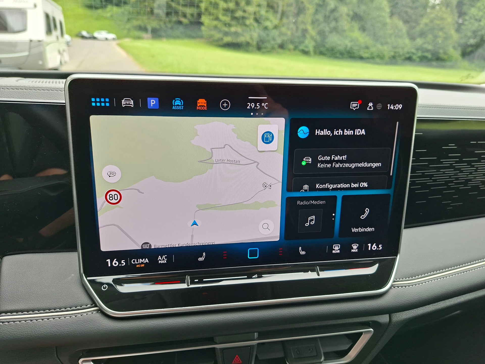 VW Tiguan 2.0 TSI DSG Elegance 4Motion *Panormadach+Anhängerkupplung*-image-11