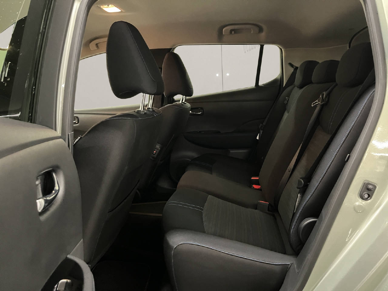 NISSAN Leaf N-Connecta-image-14
