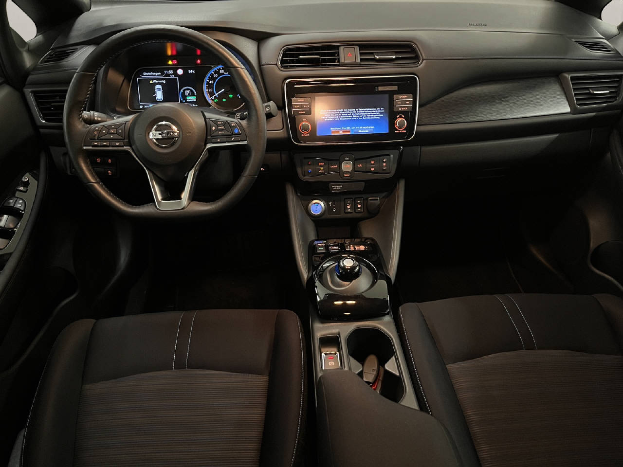 NISSAN Leaf N-Connecta-image-8