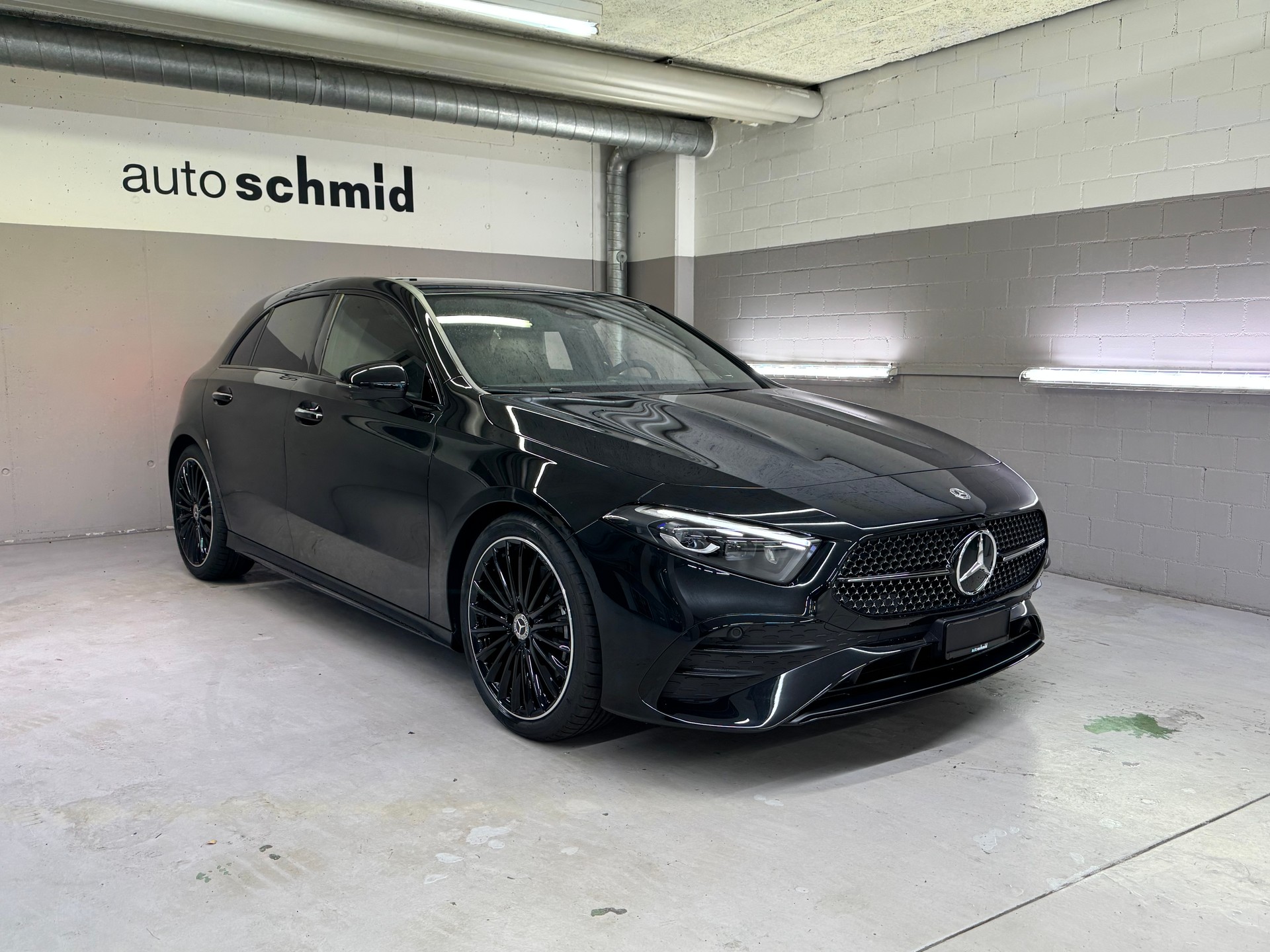 MERCEDES-BENZ A 220 4Matic 8G-DCT