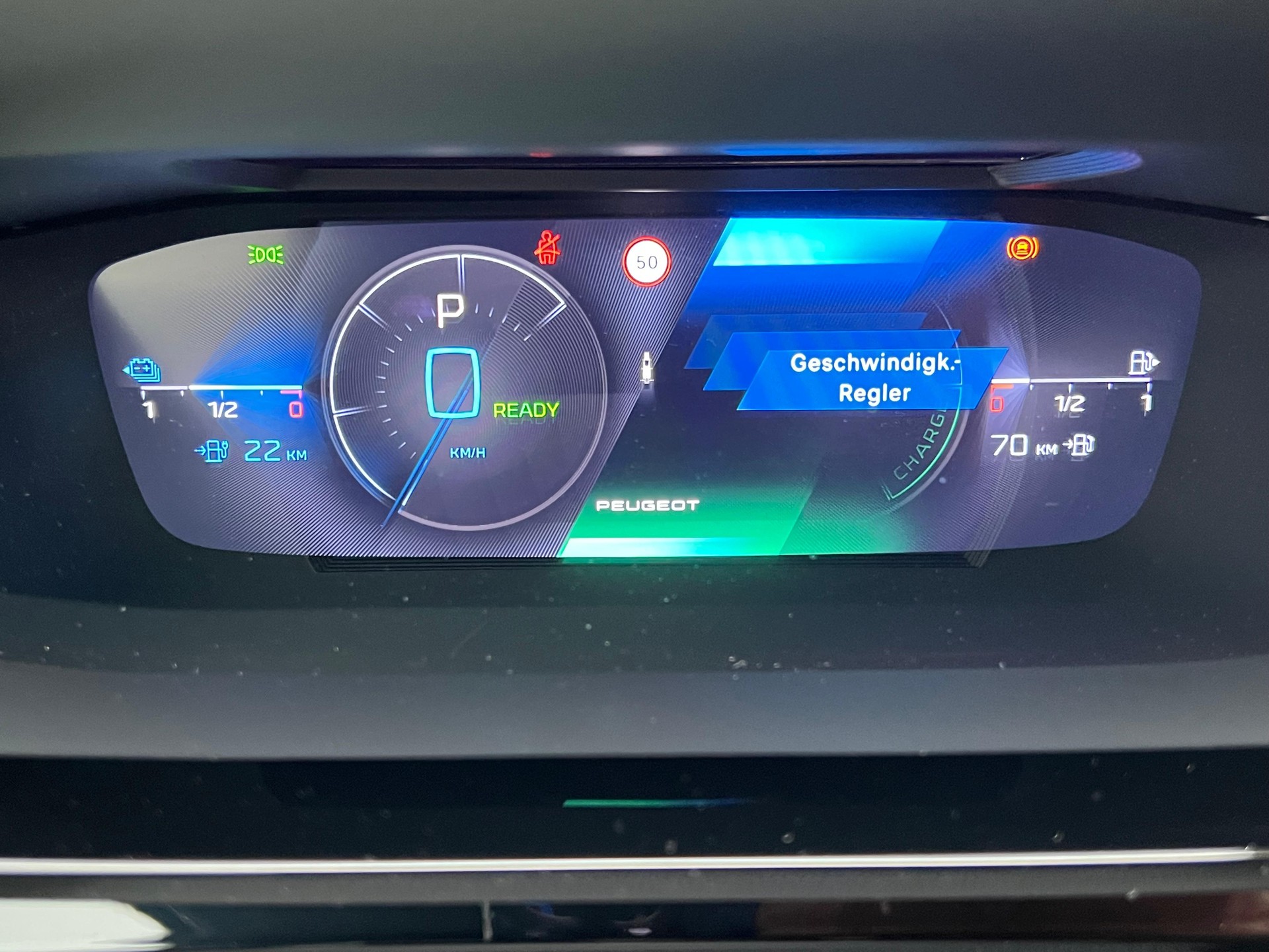 PEUGEOT 308 SW 1.6 PHEV 180 GT-image-19