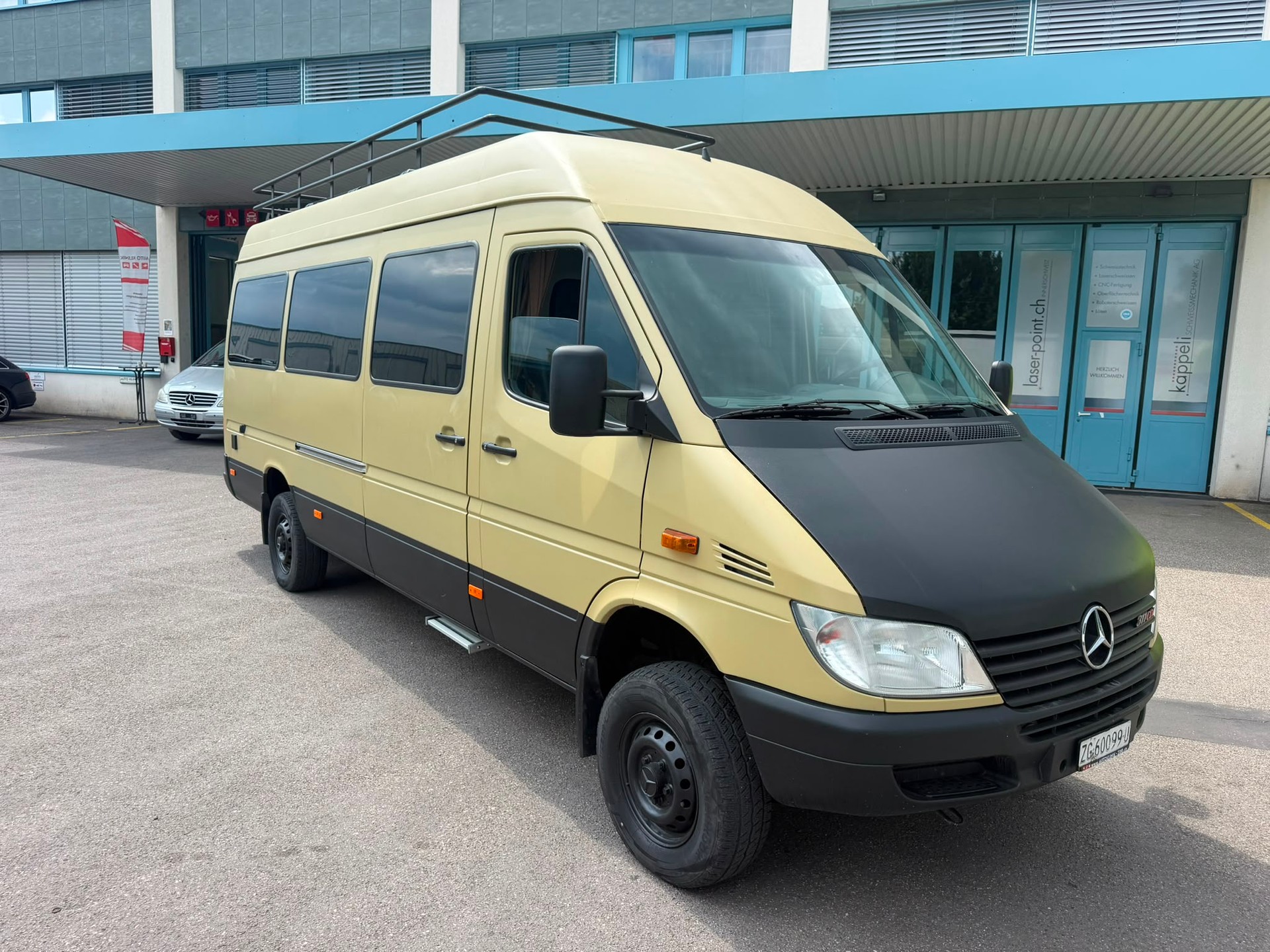 MERCEDES-BENZ Expeditionsfahrzeug 4x4 Klima Manuel XXL-showroom-element-3