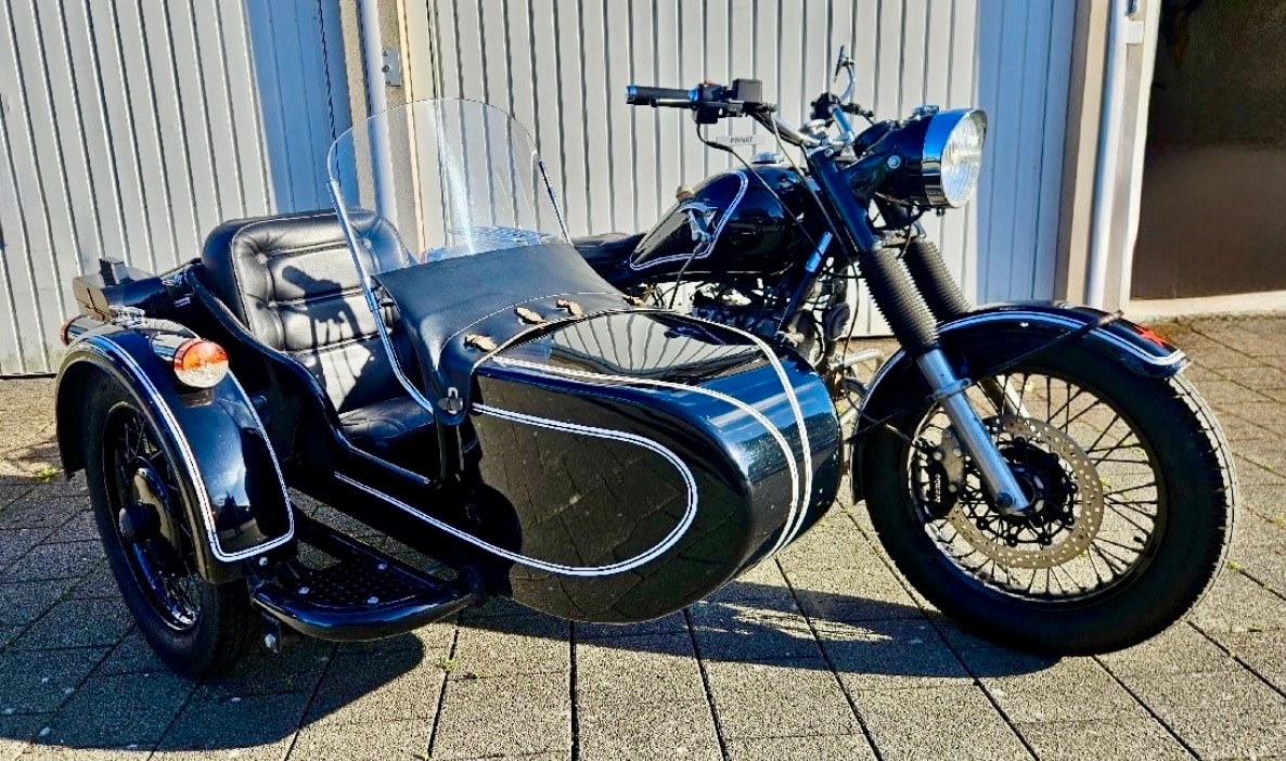 URAL Retro Gespann-image-0