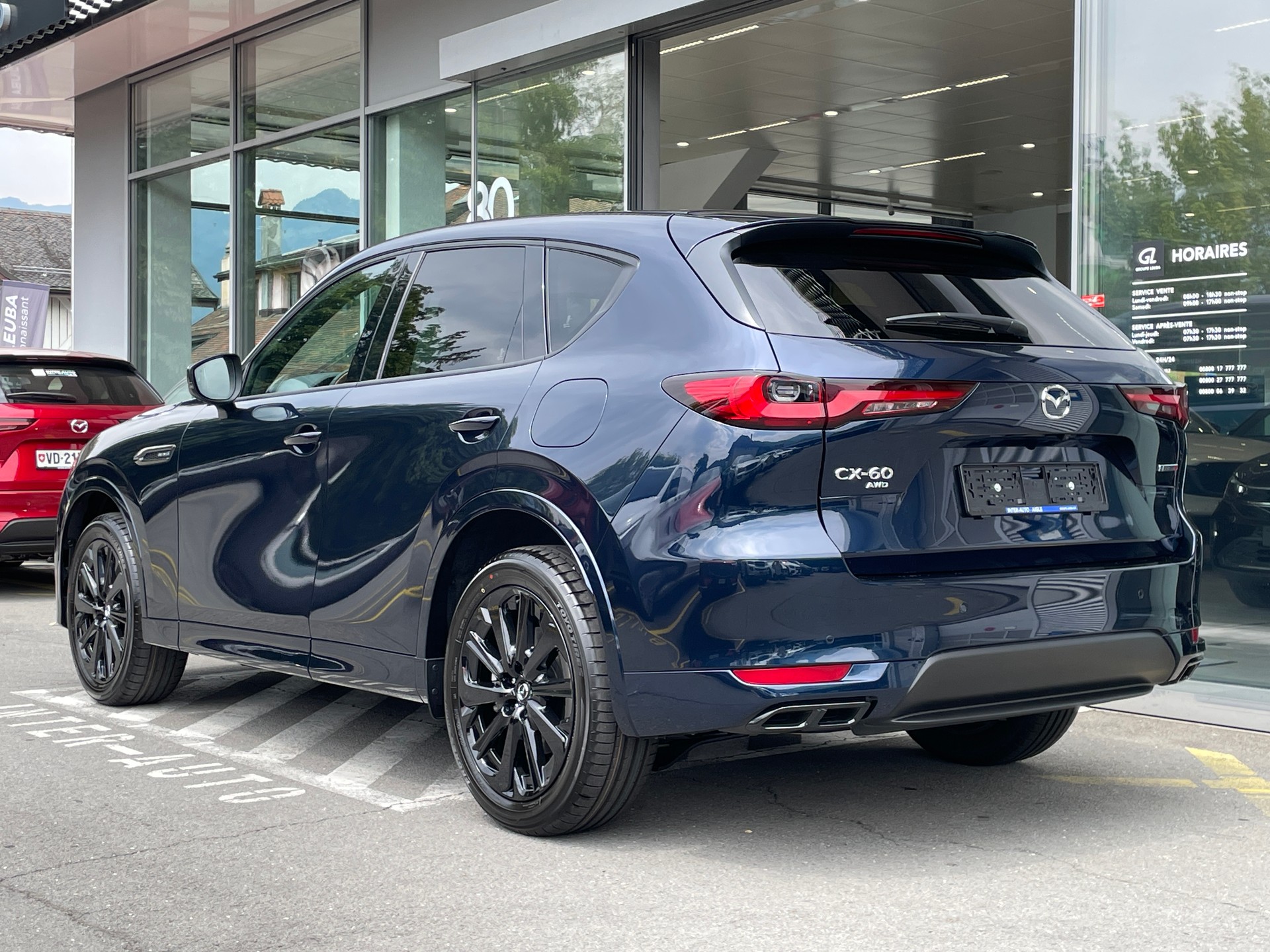 MAZDA CX-60 3.3L e-Skyactiv D 254 MHEV AWD Homura-showroom-element-3