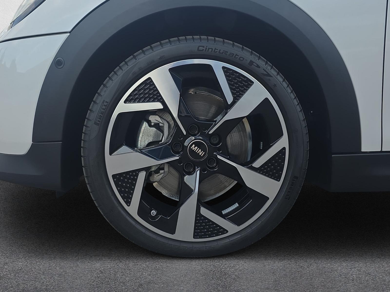 MINI Cooper S F66 2.0i (CH)-image-8