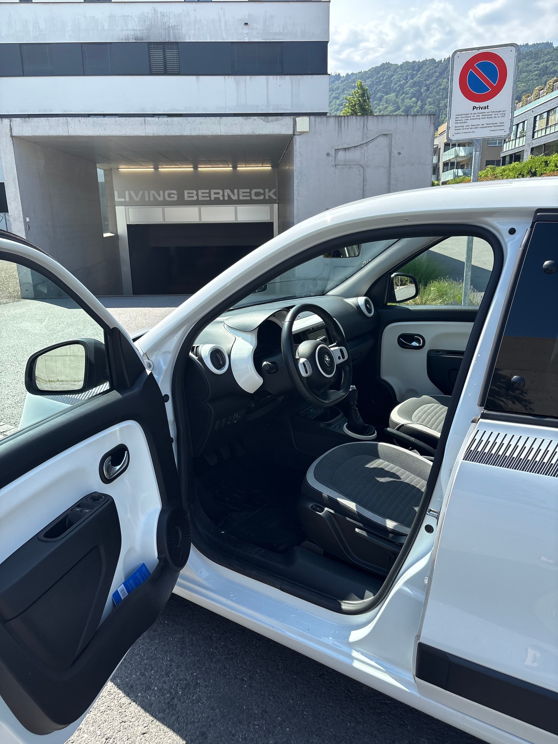 RENAULT TCe 95 Zen EDC-image-5