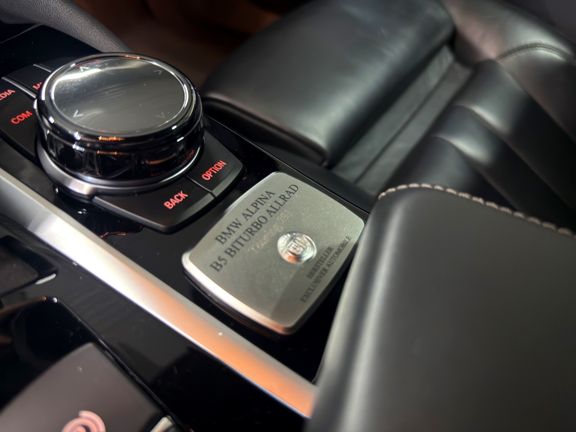 BMW-ALPINA B5 BiTurbo Touring 4.4 V8 xDrive Switch-Tronic-image-19