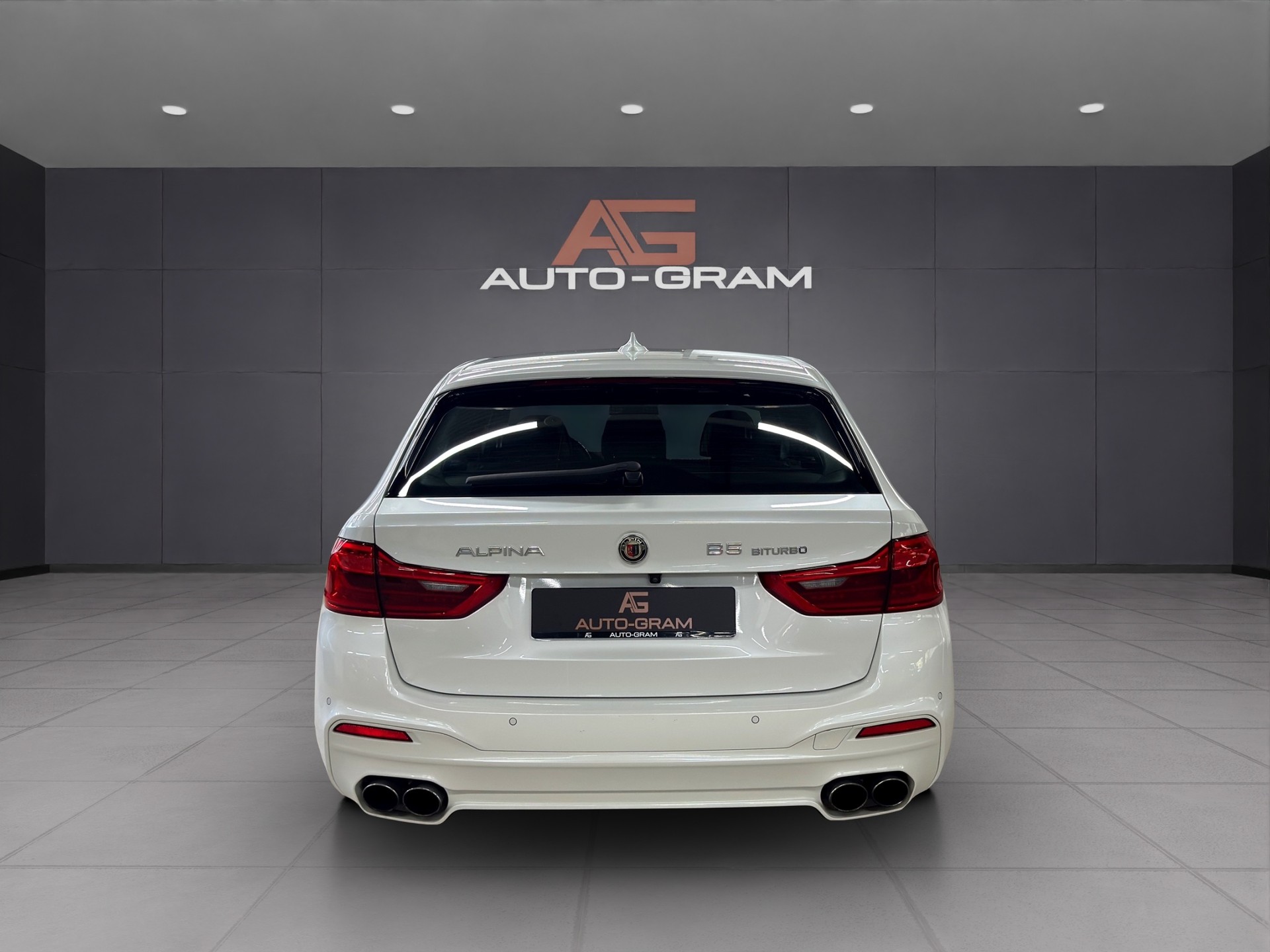 BMW-ALPINA B5 BiTurbo Touring 4.4 V8 xDrive Switch-Tronic-showroom-element-3