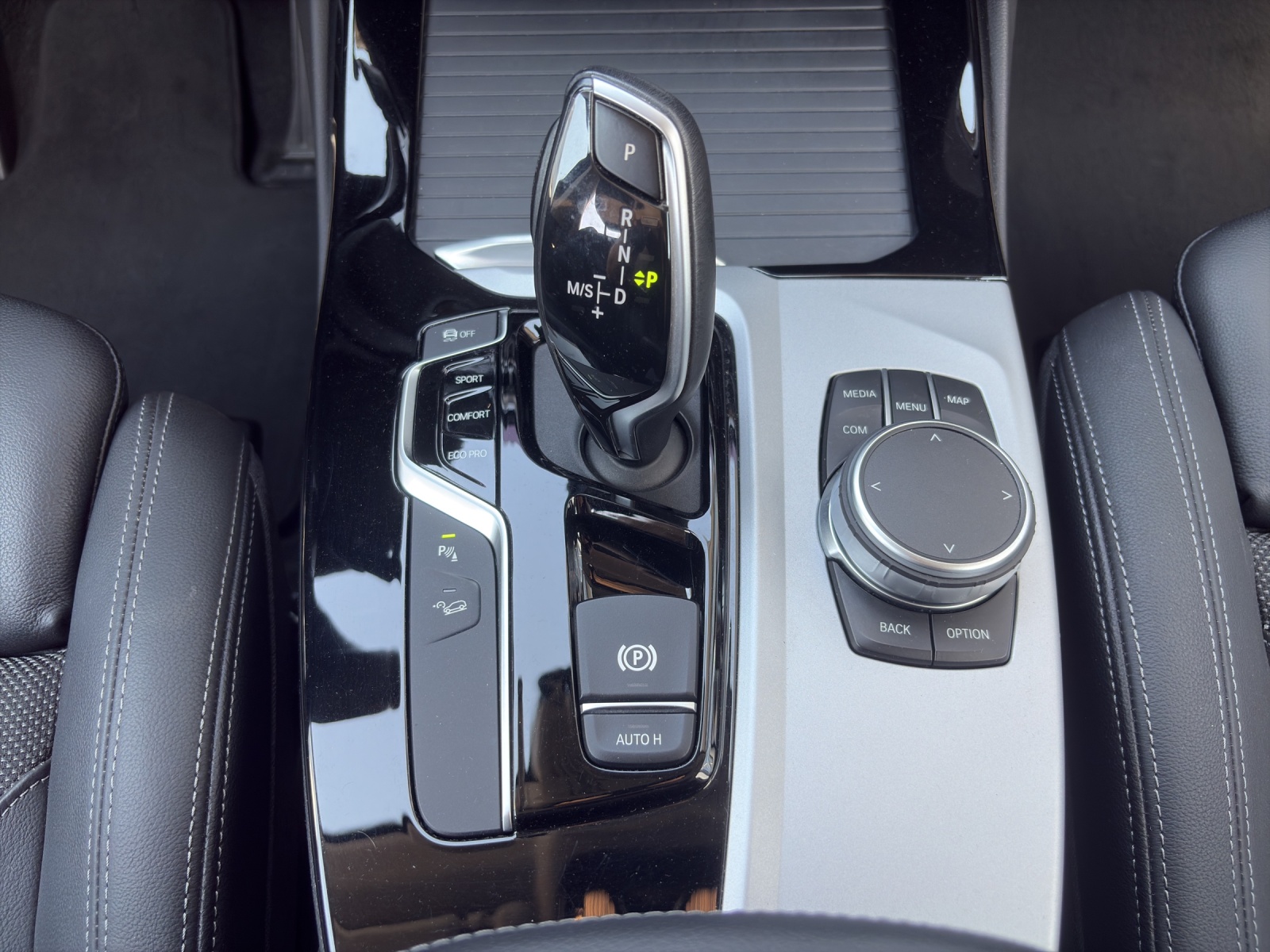 BMW X3 20d xDrive-image-18