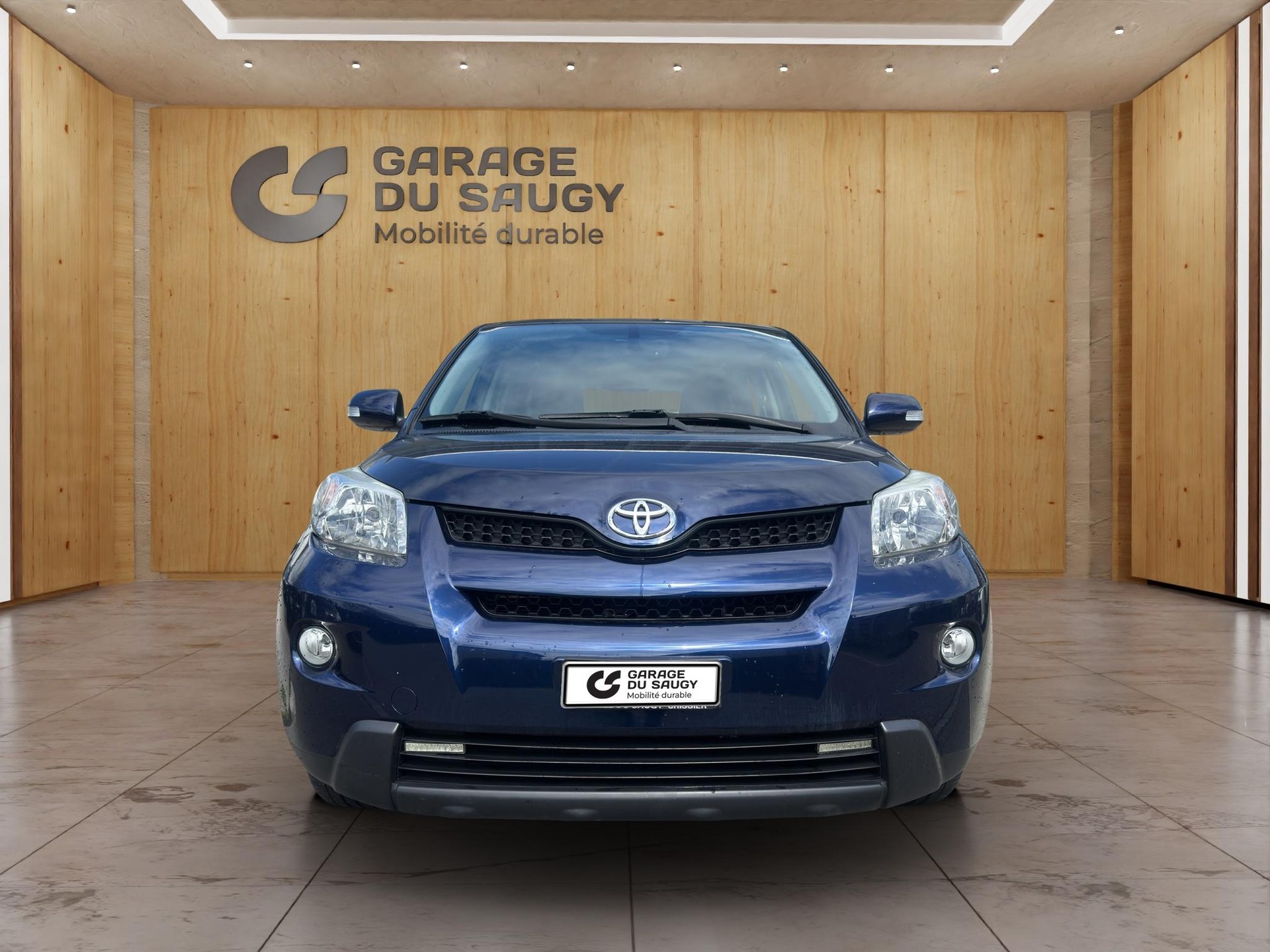TOYOTA Urban Cruiser 1.4 D-4D Linea Sol 4WD-showroom-element-1