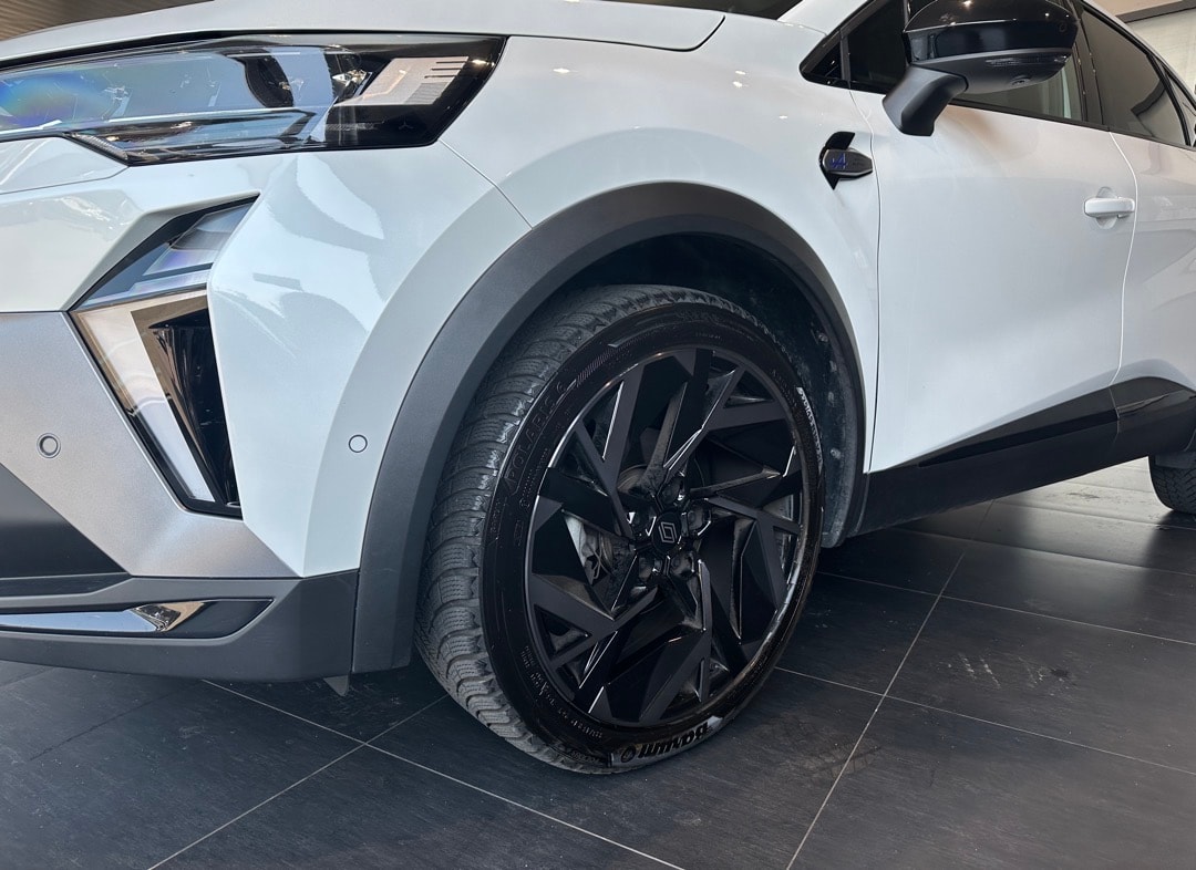 RENAULT Captur 1.3 TCe Esprit Alpine EDC-showroom-element-2