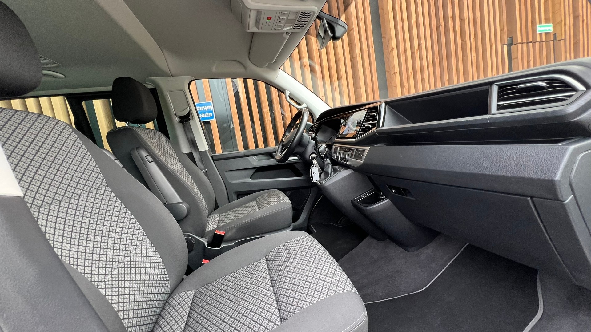 VW T6.1 MULTIVAN 2.0 TDI TRENDLINE LIBERTY DSG l 150 PS-image-24