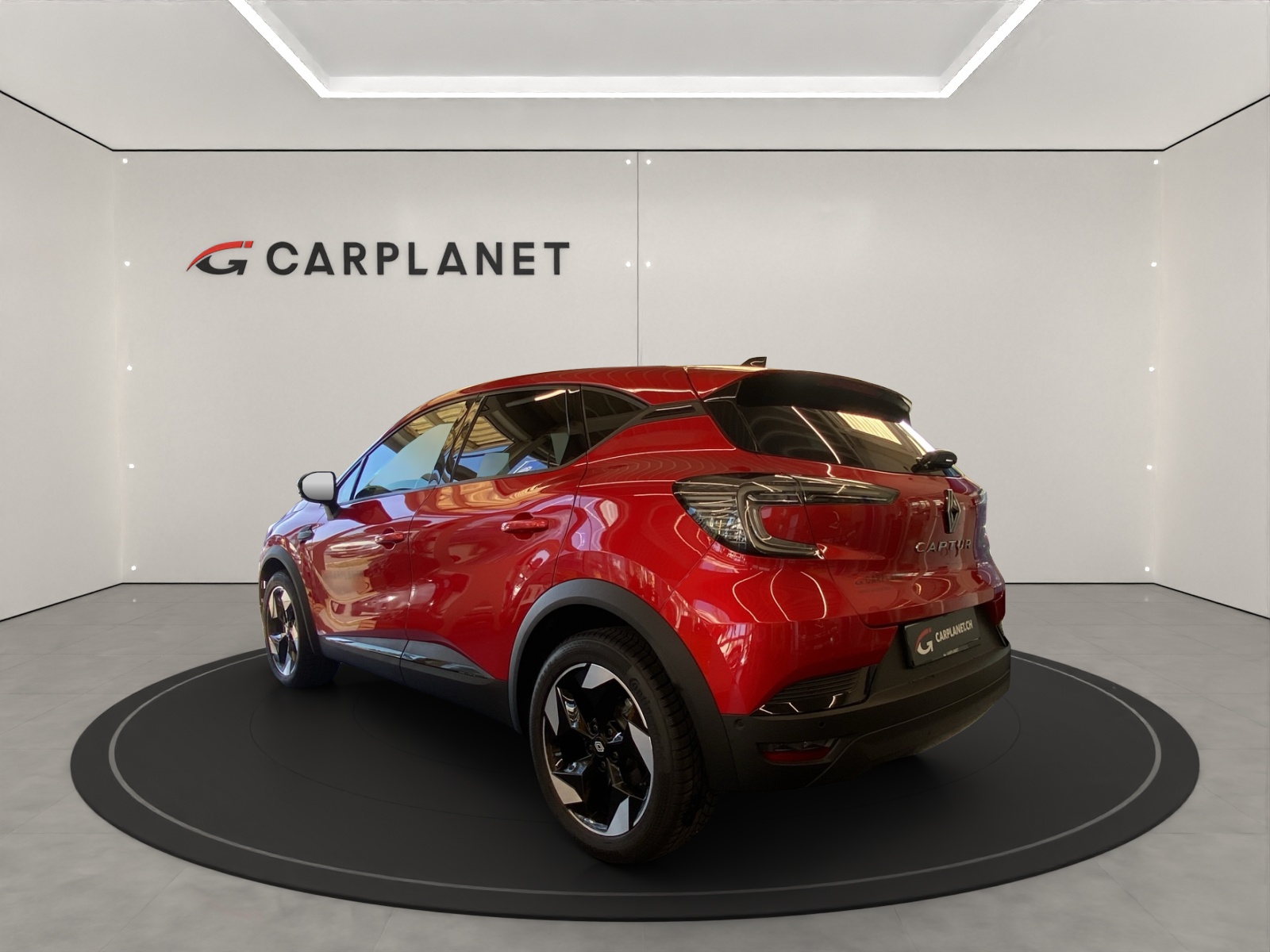 RENAULT Captur 1.3 TCe 140 techno-showroom-element-3