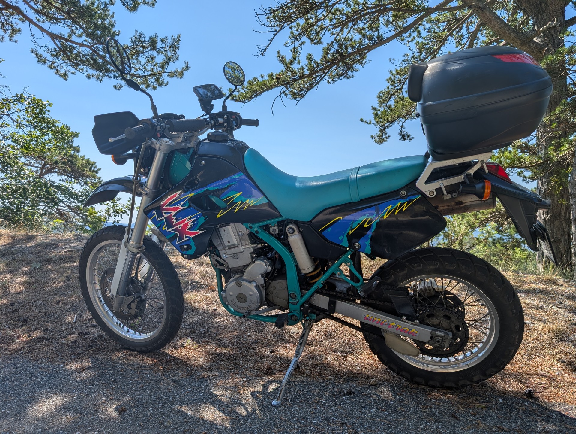 KAWASAKI KLX 650-image-1